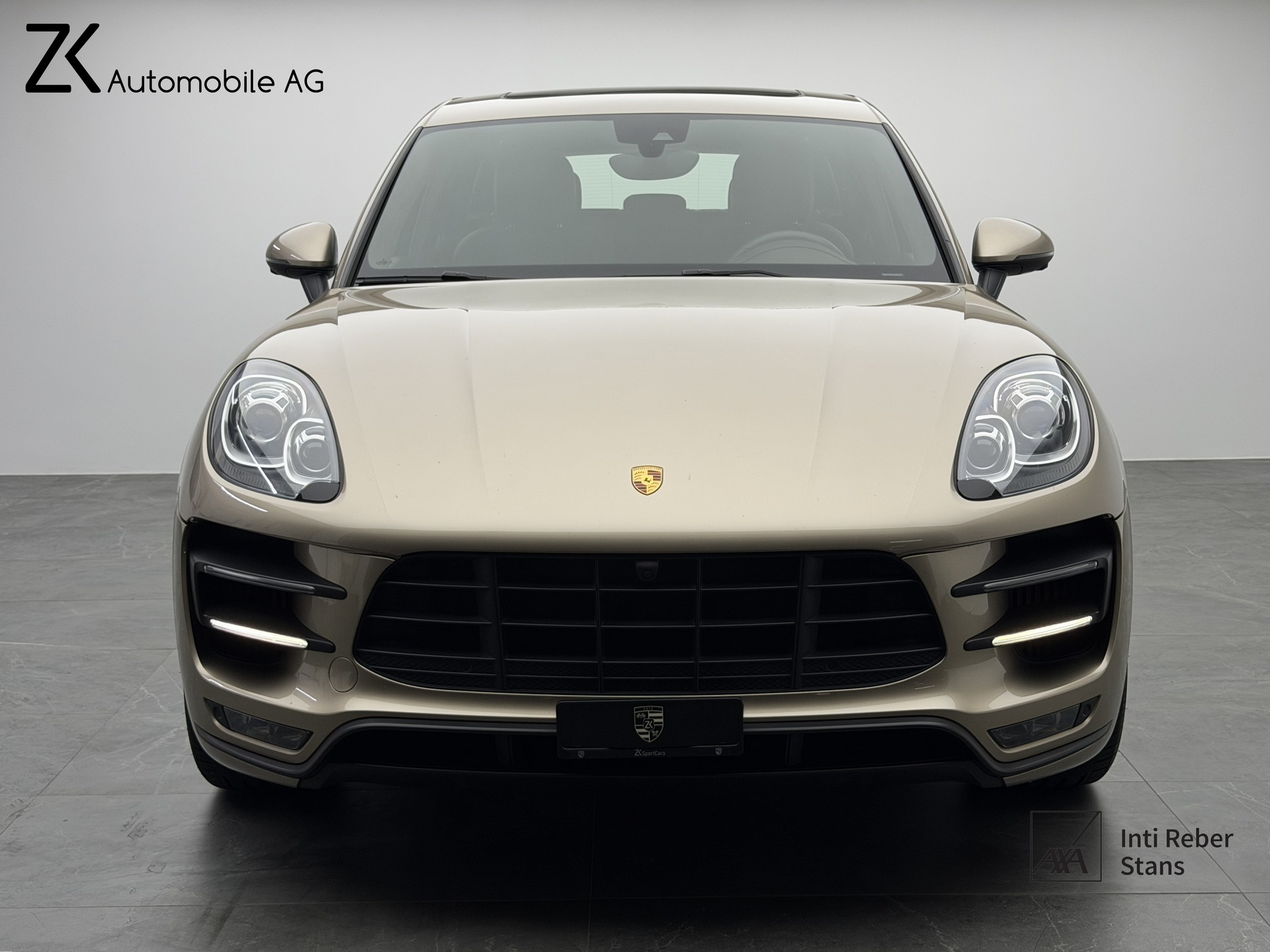 PORSCHE Macan Turbo V6 400PS Palladium Metallic PDK / 360° Kamera / BOSE Soundsystem / Panoramadach / Leder / KW-Gewindefahrwerk /-image-3