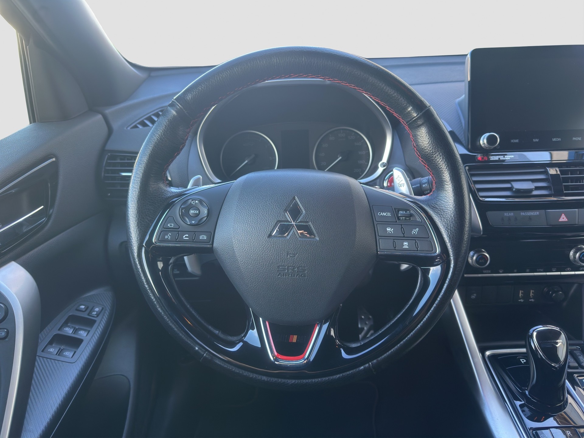 MITSUBISHI Eclipse Cross 2.4 PHEV Ralliart 4WD-image-8