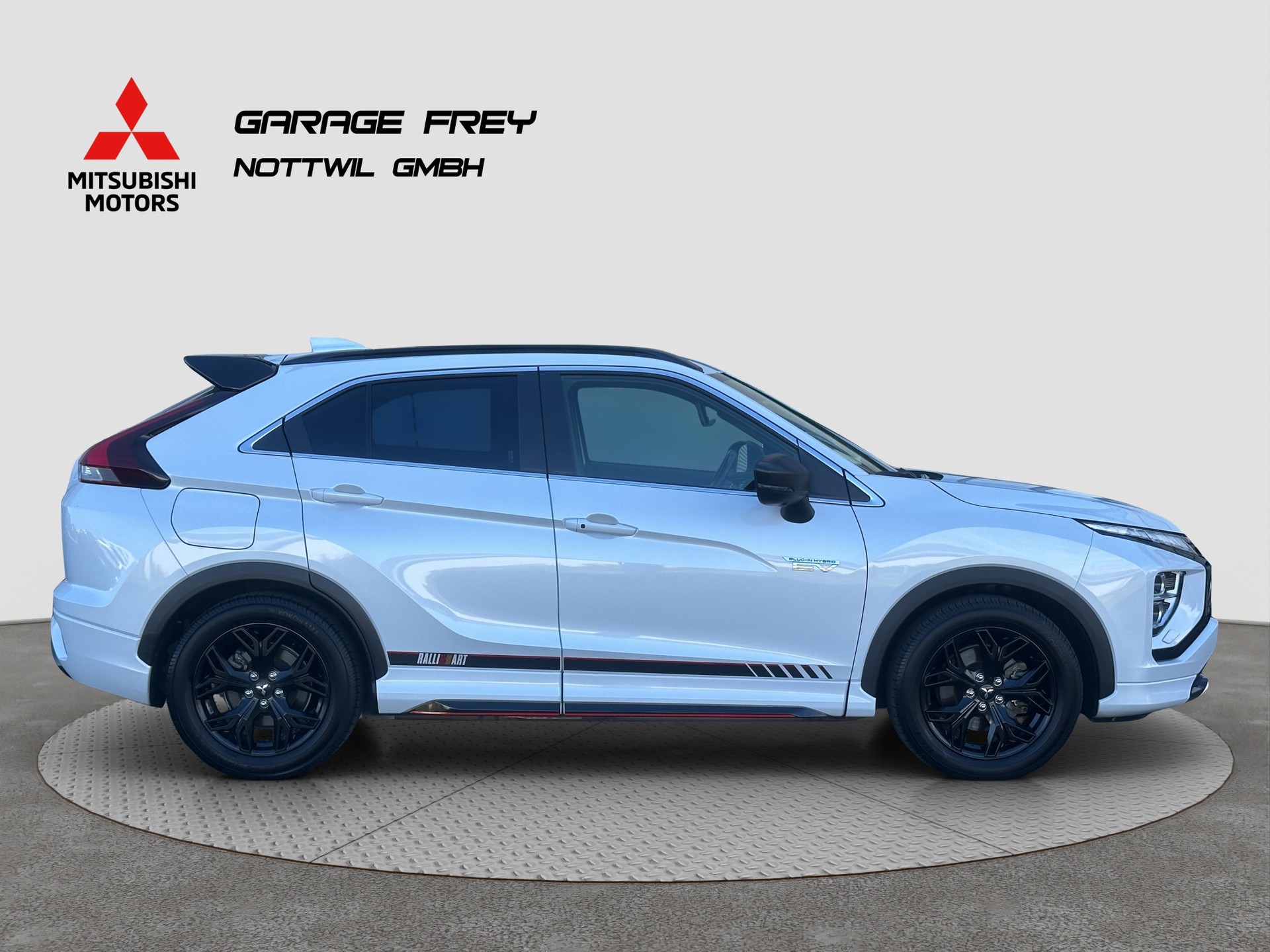 MITSUBISHI Eclipse Cross 2.4 PHEV Ralliart 4WD-image-6