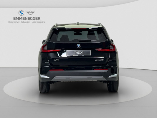 BMW X1 sDrive 20i 48V-image-3