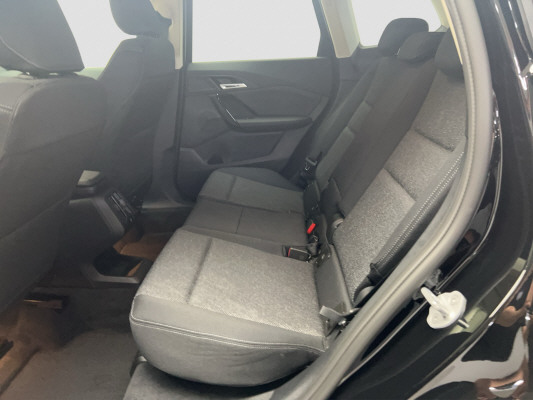 BMW X1 sDrive 20i 48V-image-9
