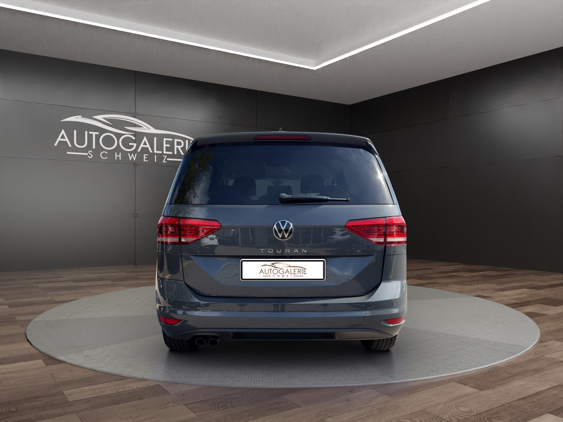VW Touran 2.0 TDI BlueMotion Highline DSG | CH | AHK | LED | Navi | Kessy | DCC |-showroom-element-3