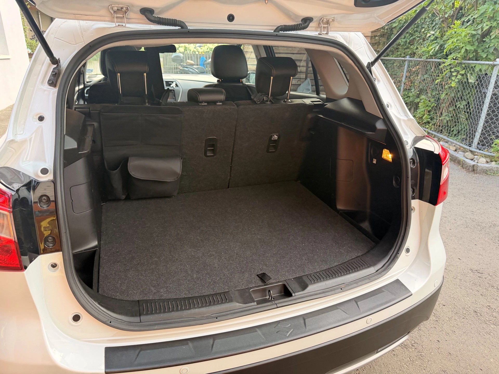 SUZUKI 1.6 TDI 4x4 Geländewagen / SUV-image-4