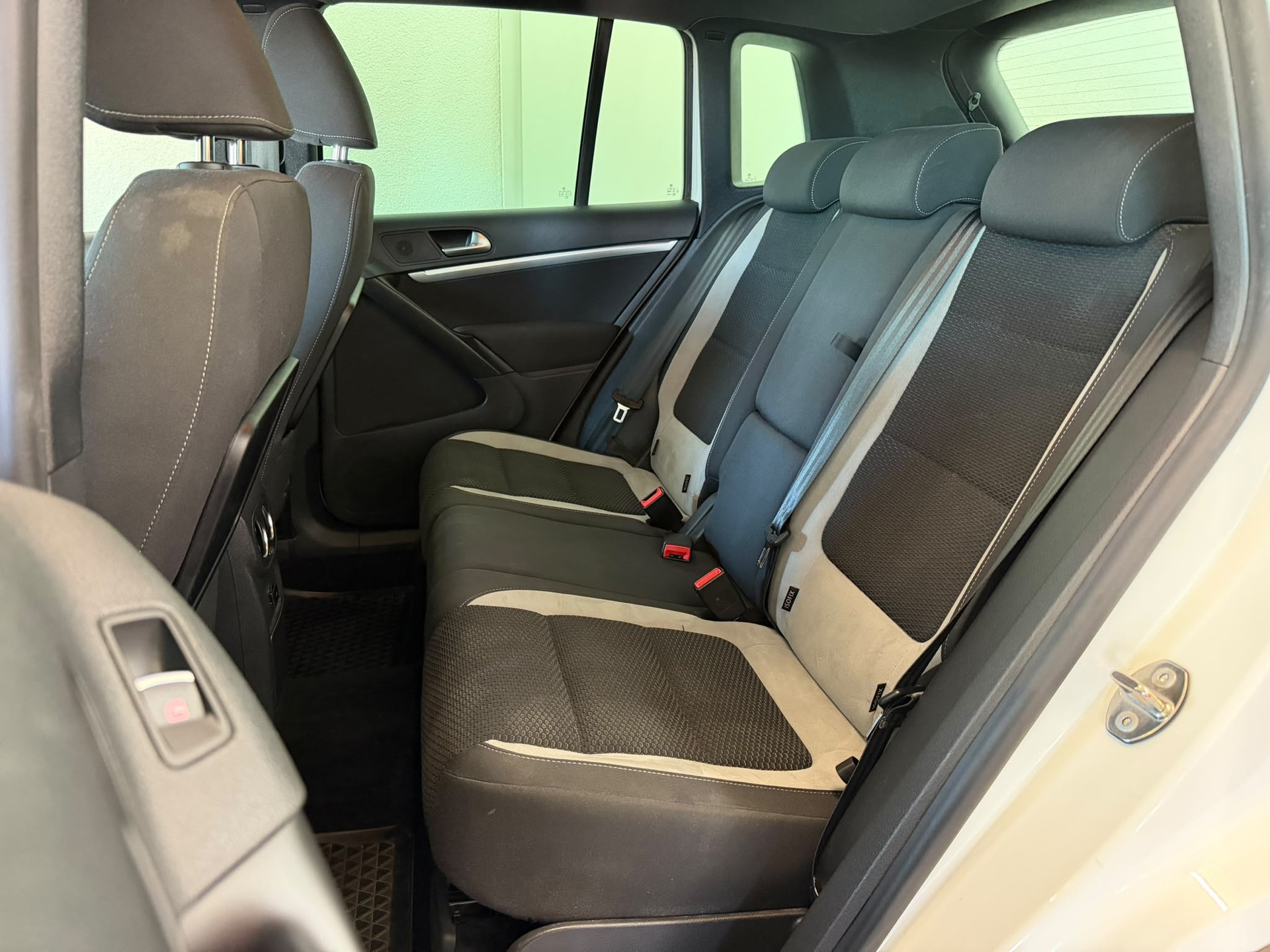 VW Tiguan 2.0 TSI Cup R-Line 4Motion DSG-image-13