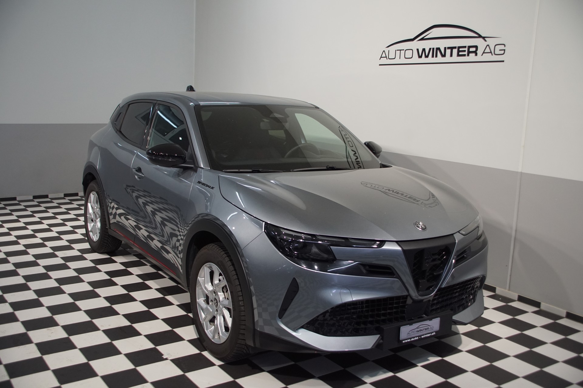 ALFA ROMEO Junior 1.2 48V Hybrid Sport Speciale !! Swiss-Edition!!-image-3