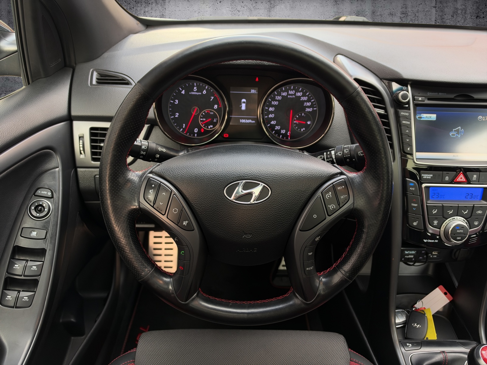 HYUNDAI i30 1.6 T-GDi Vertex-image-8