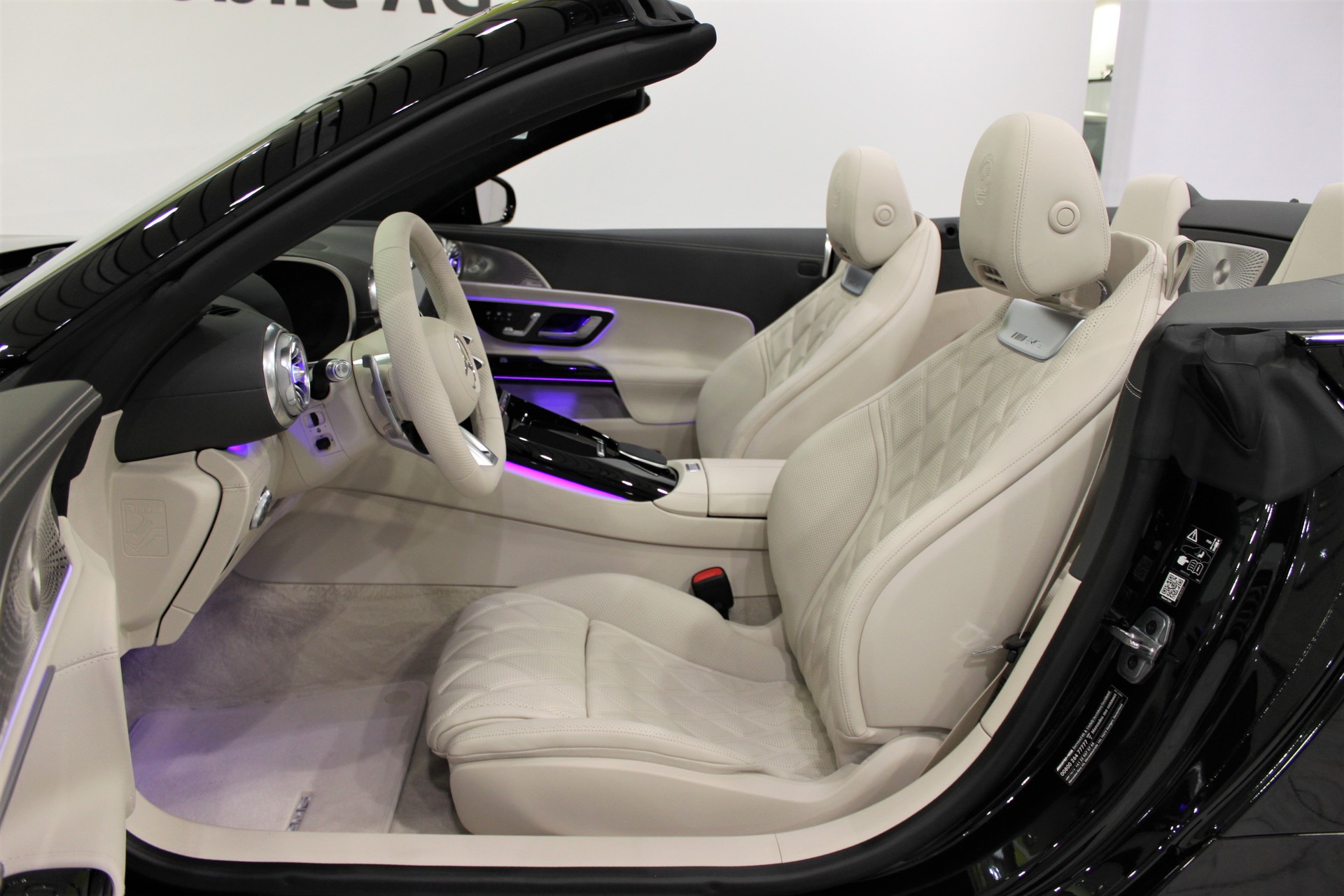 MERCEDES-BENZ AMG SL 63 4M MCT Aerodynamik Paket (CH) Manufaktur Premium Plus Edition-image-12