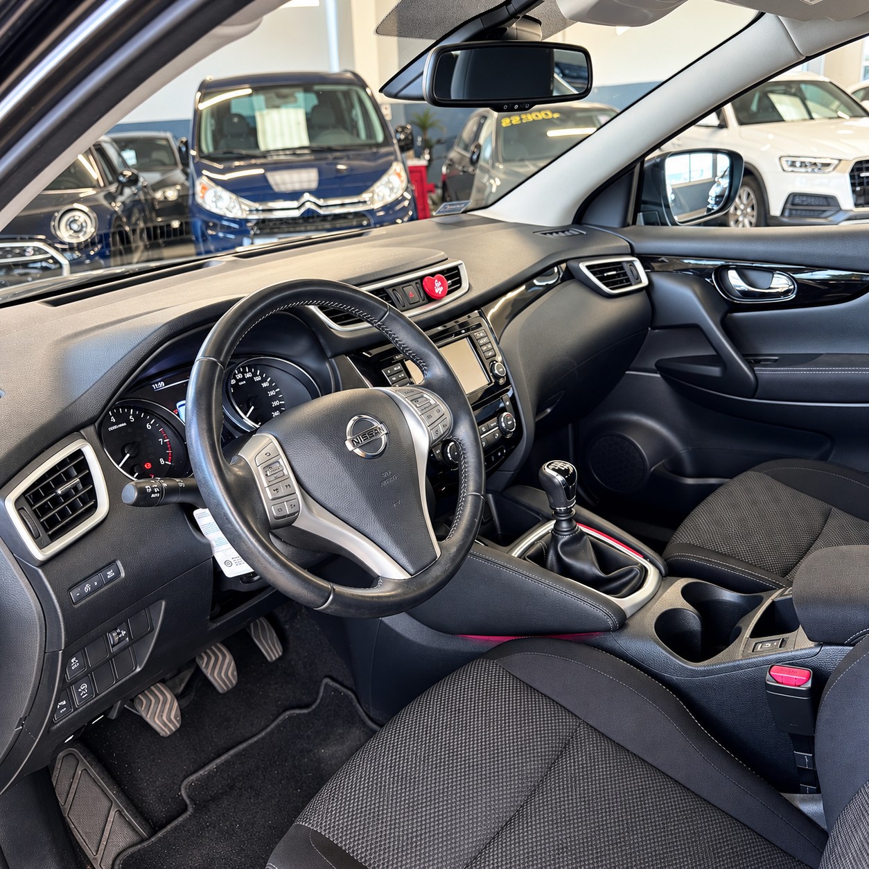 NISSAN Qashqai 1.2 DIG-T 360°-image-7