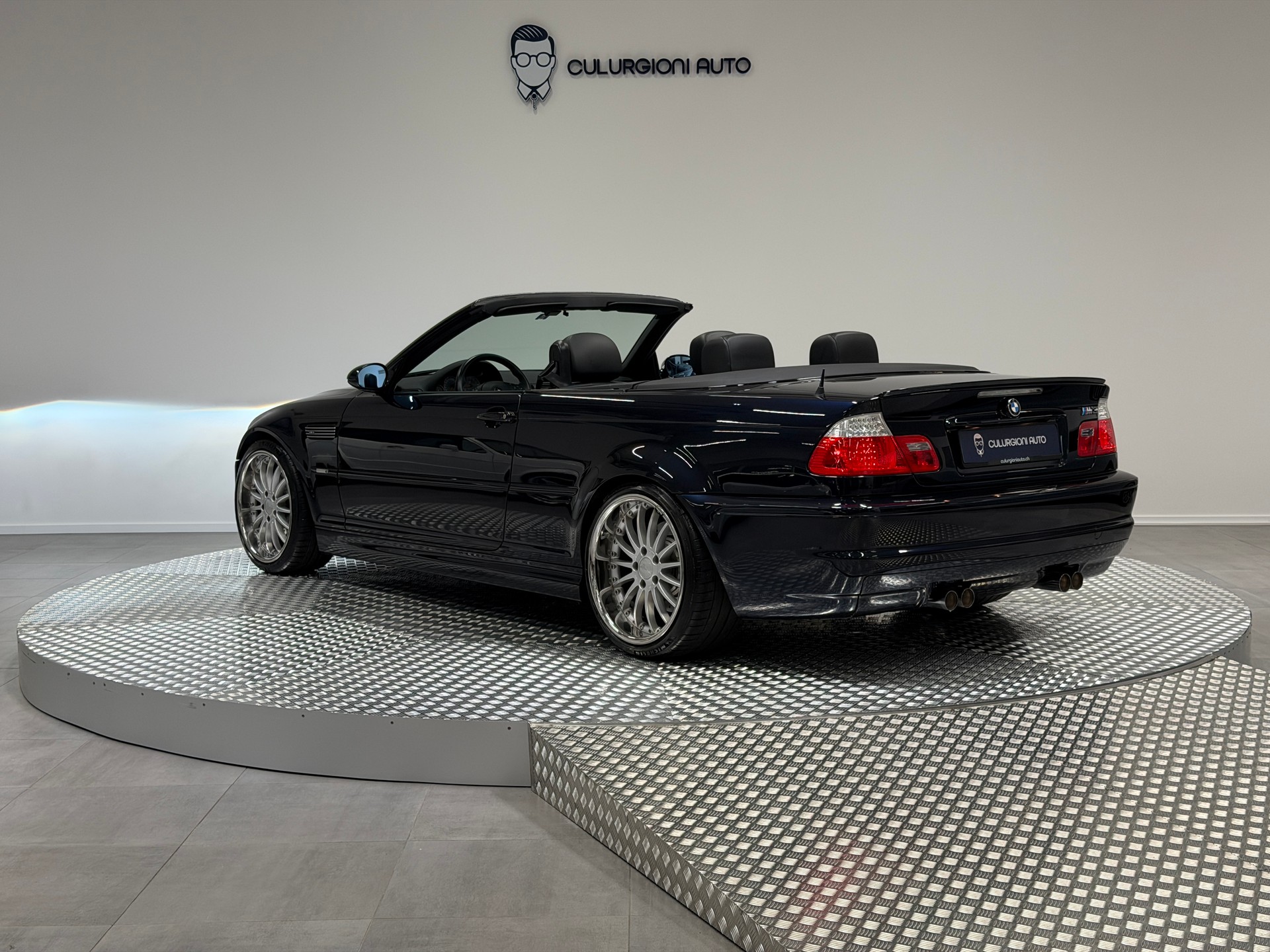 BMW M3-image-4