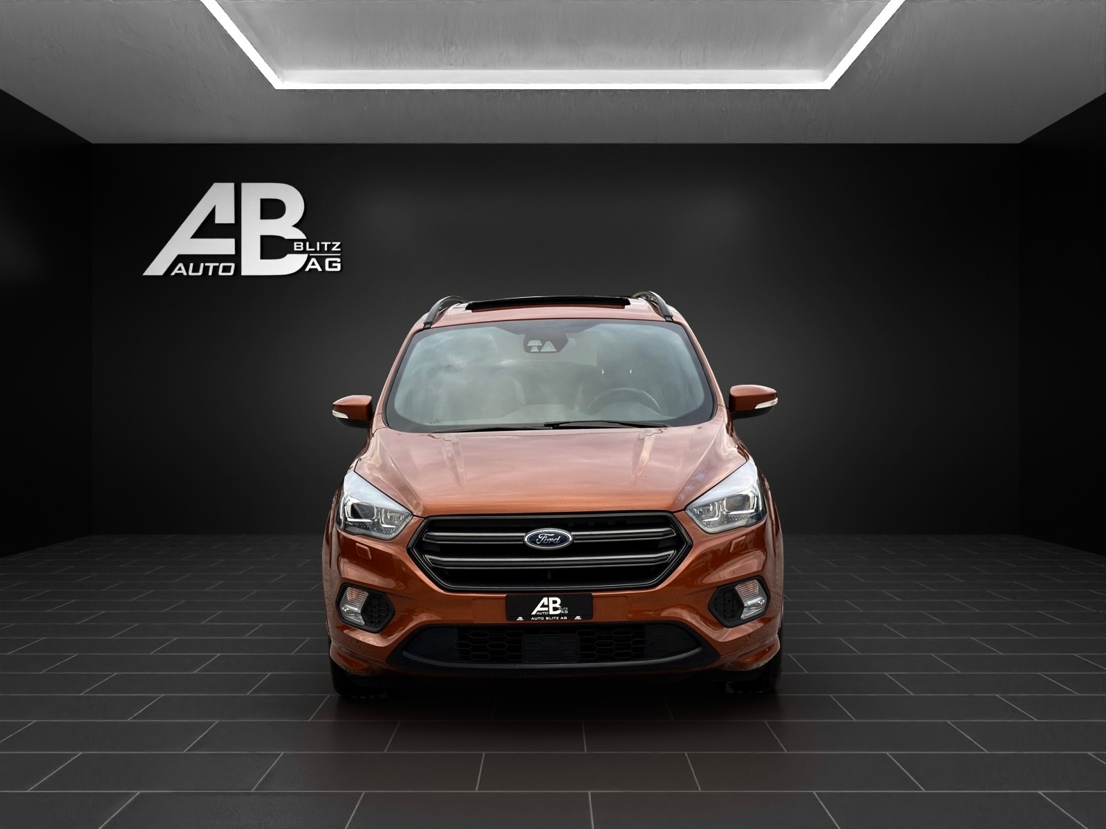 FORD Kuga 2.0 TDCi ST Line 4WD PowerShift mit 180 PS-image-0