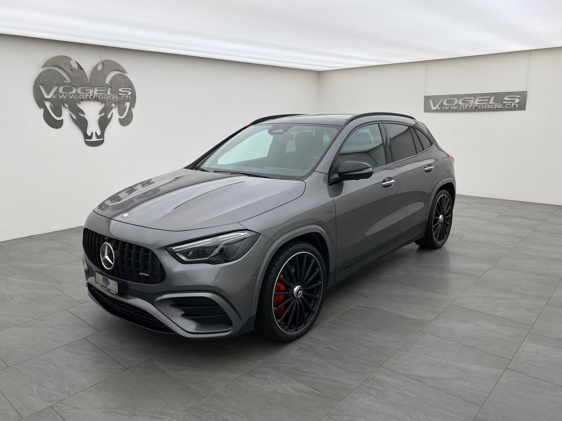 MERCEDES-BENZ GLA AMG 35 4 Matic 8G-DCT