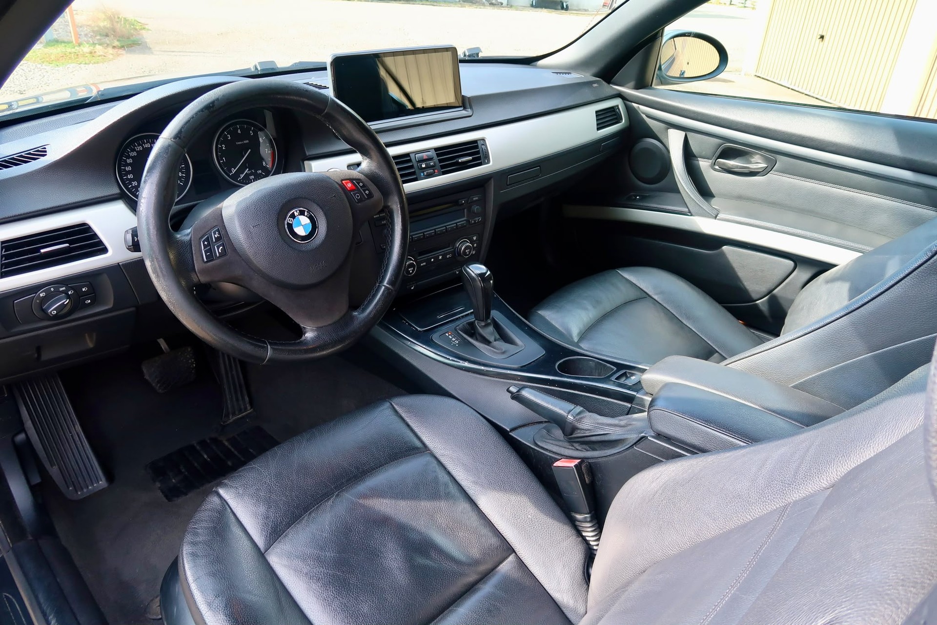 BMW 325i Cabriolet Steptronic ⭐⭐⭐-image-8