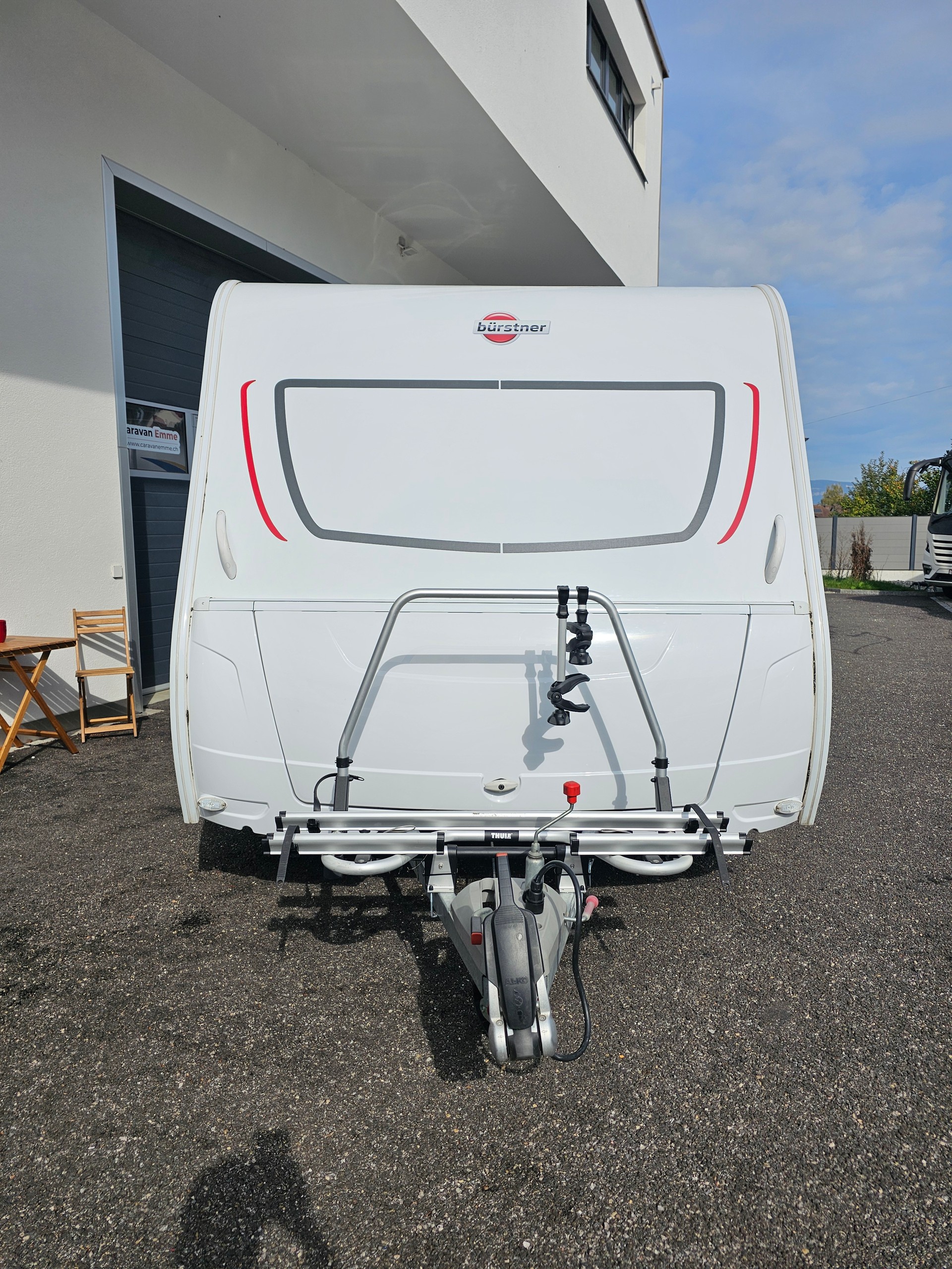 BÜRSTNER Premio 490 TS mit Queensbett, Mover!-image-1