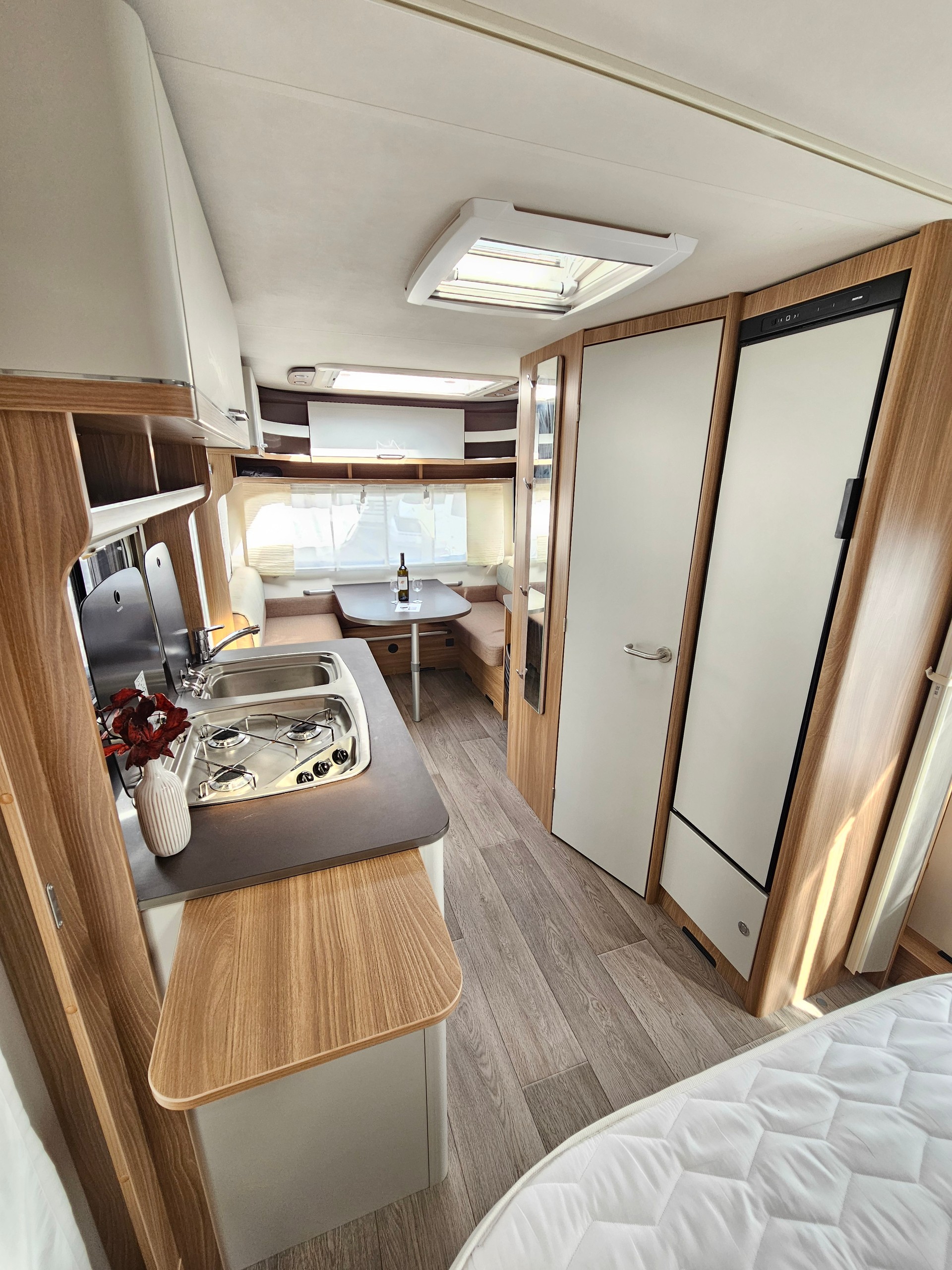 BÜRSTNER Premio 490 TS mit Queensbett, Mover!-image-11