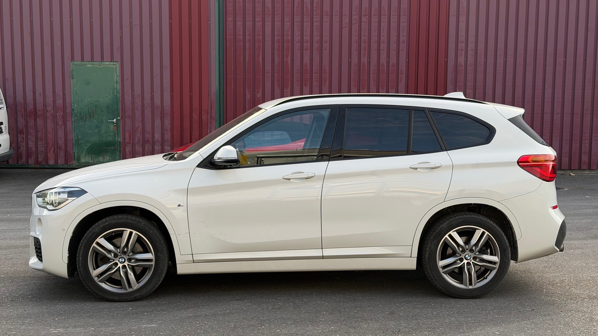 BMW X1 xDrive 20d M Sport-image-7