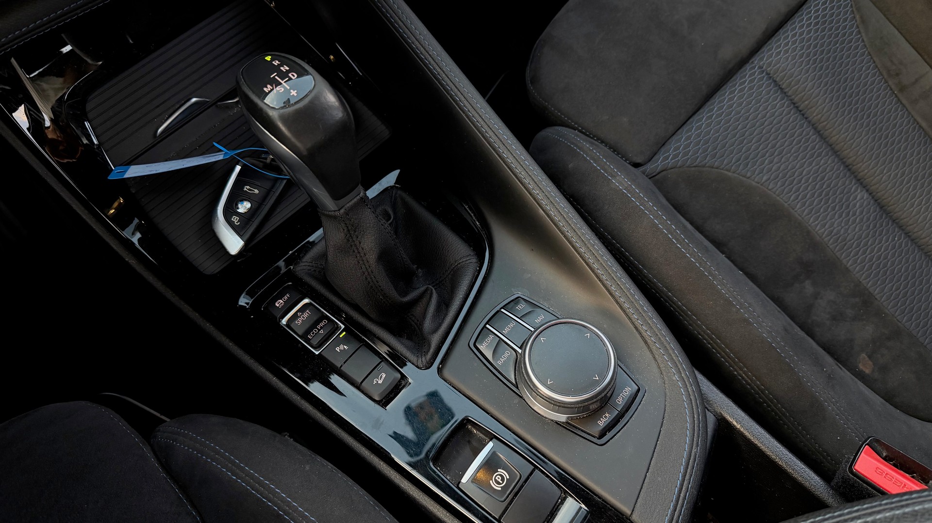 BMW X1 xDrive 20d M Sport-image-13