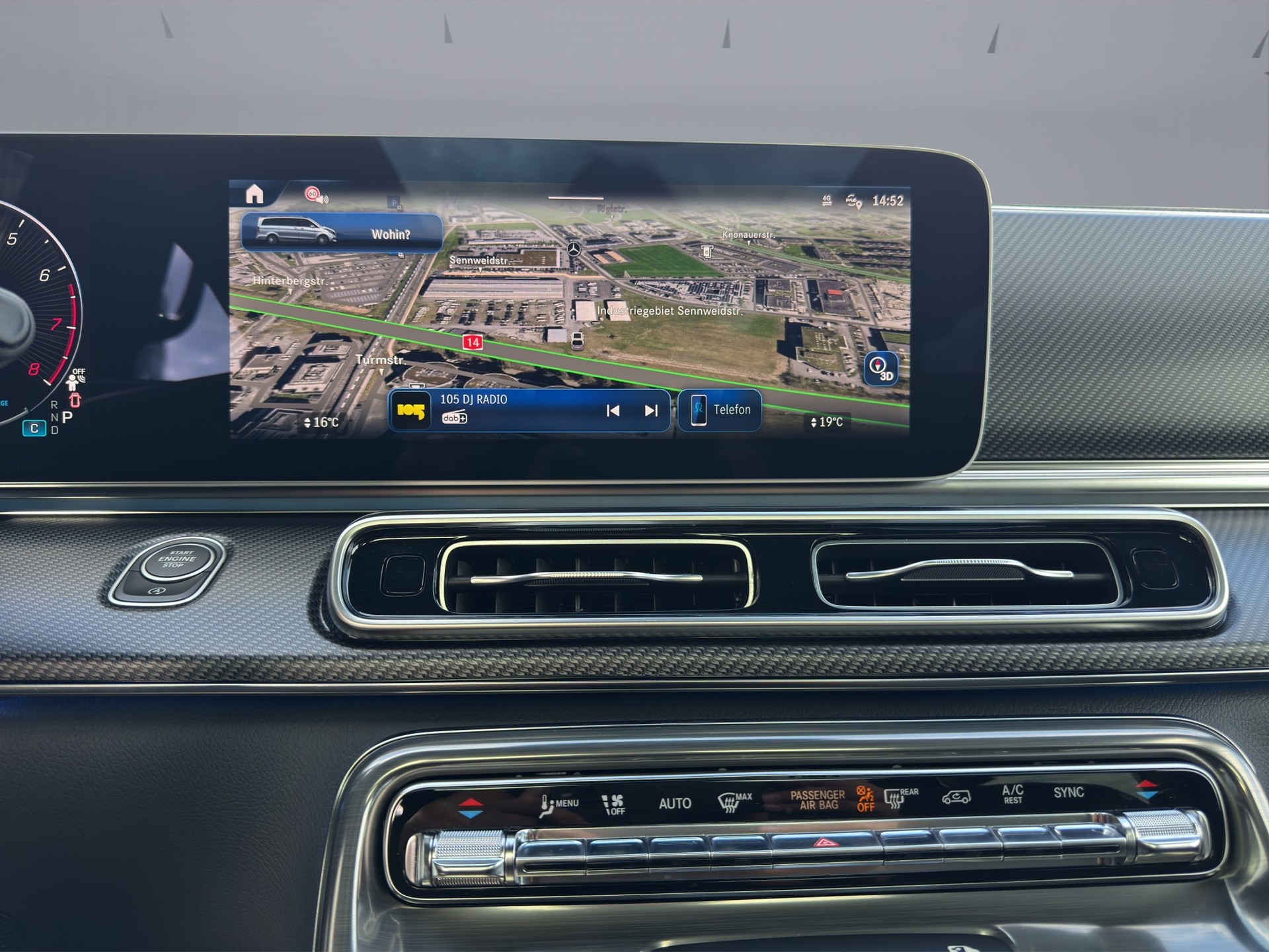 MERCEDES-BENZ V 300 Exclusive AMG Line L - Benzinmotor-image-15
