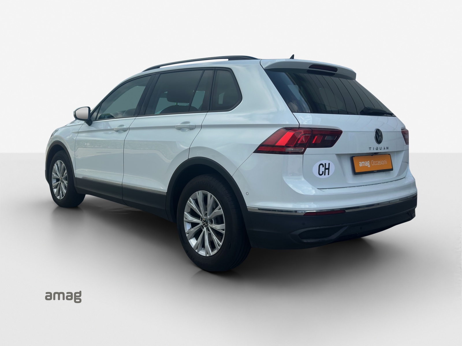 VW Tiguan 1.5TSI Evo Life DSG-showroom-element-2