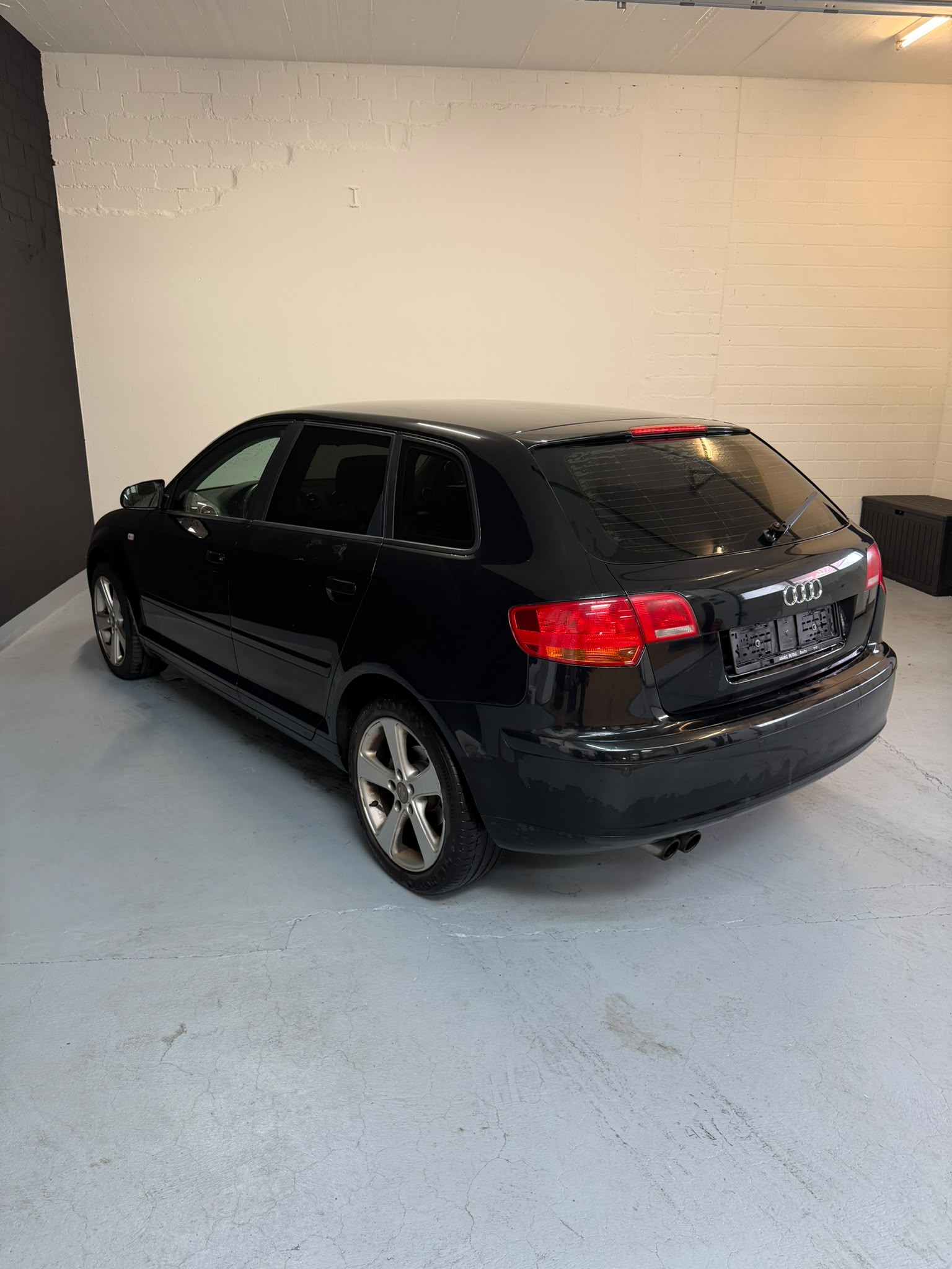 AUDI A3 Sportback 1.4 Turbo FSI Ambition-image-3