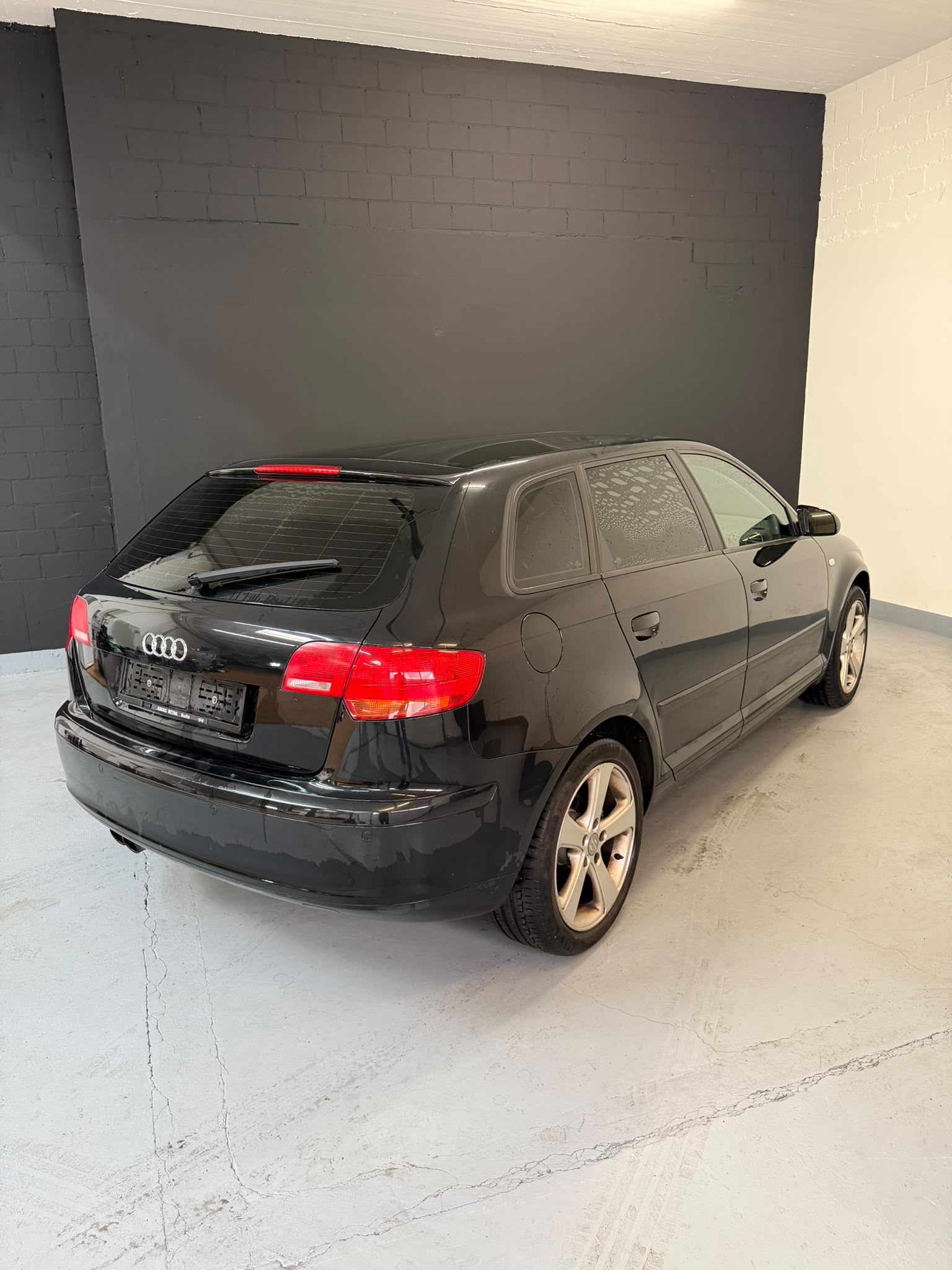 AUDI A3 Sportback 1.4 Turbo FSI Ambition-image-6