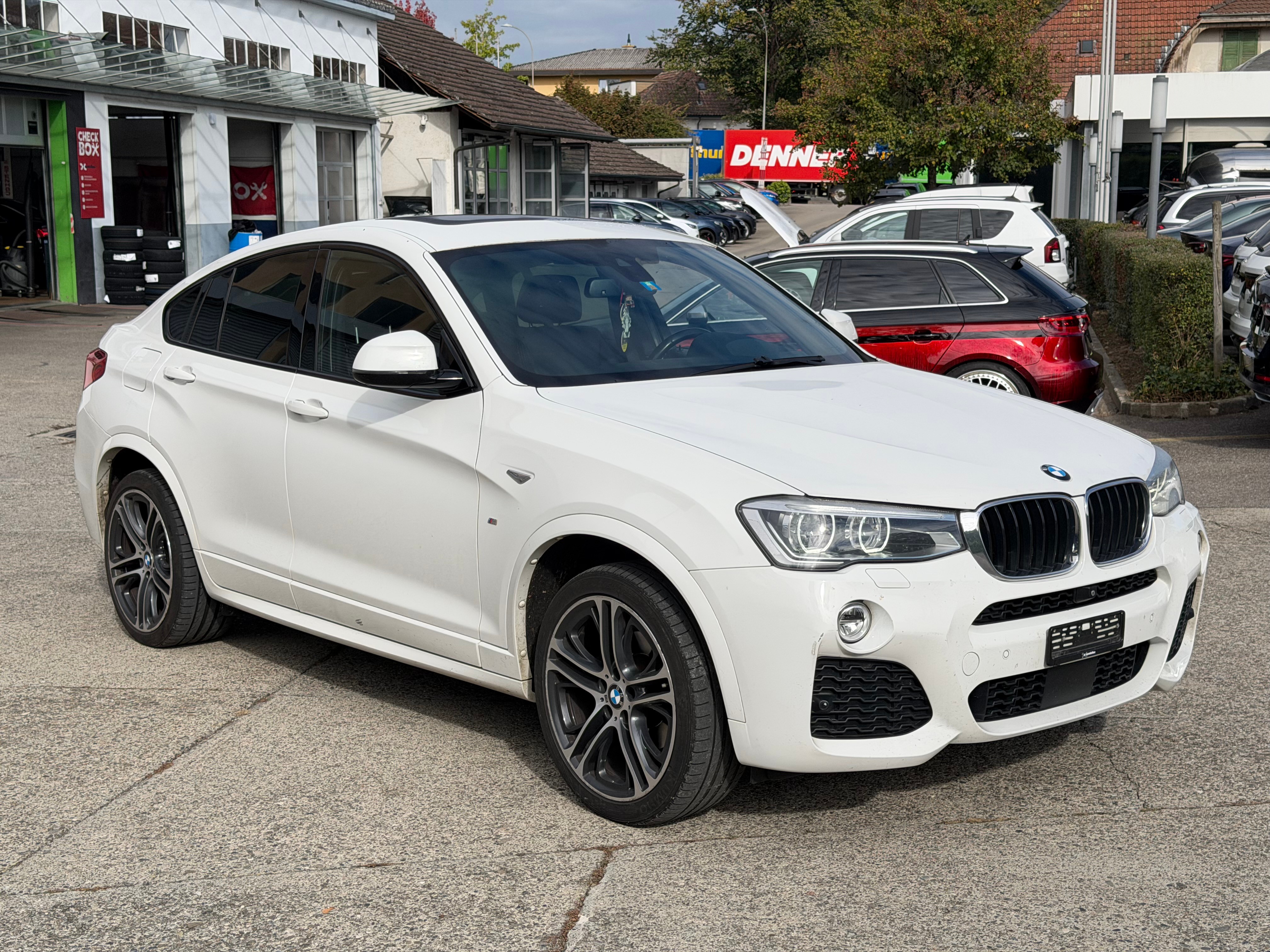 Car photo