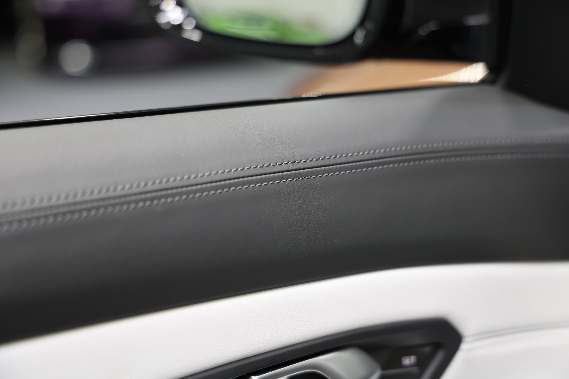 BMW M3 Competition M xDrive LCI *Sonderlackierung Liquid Copper*Carbon Schalensitze*M Driver's Package*-image-23