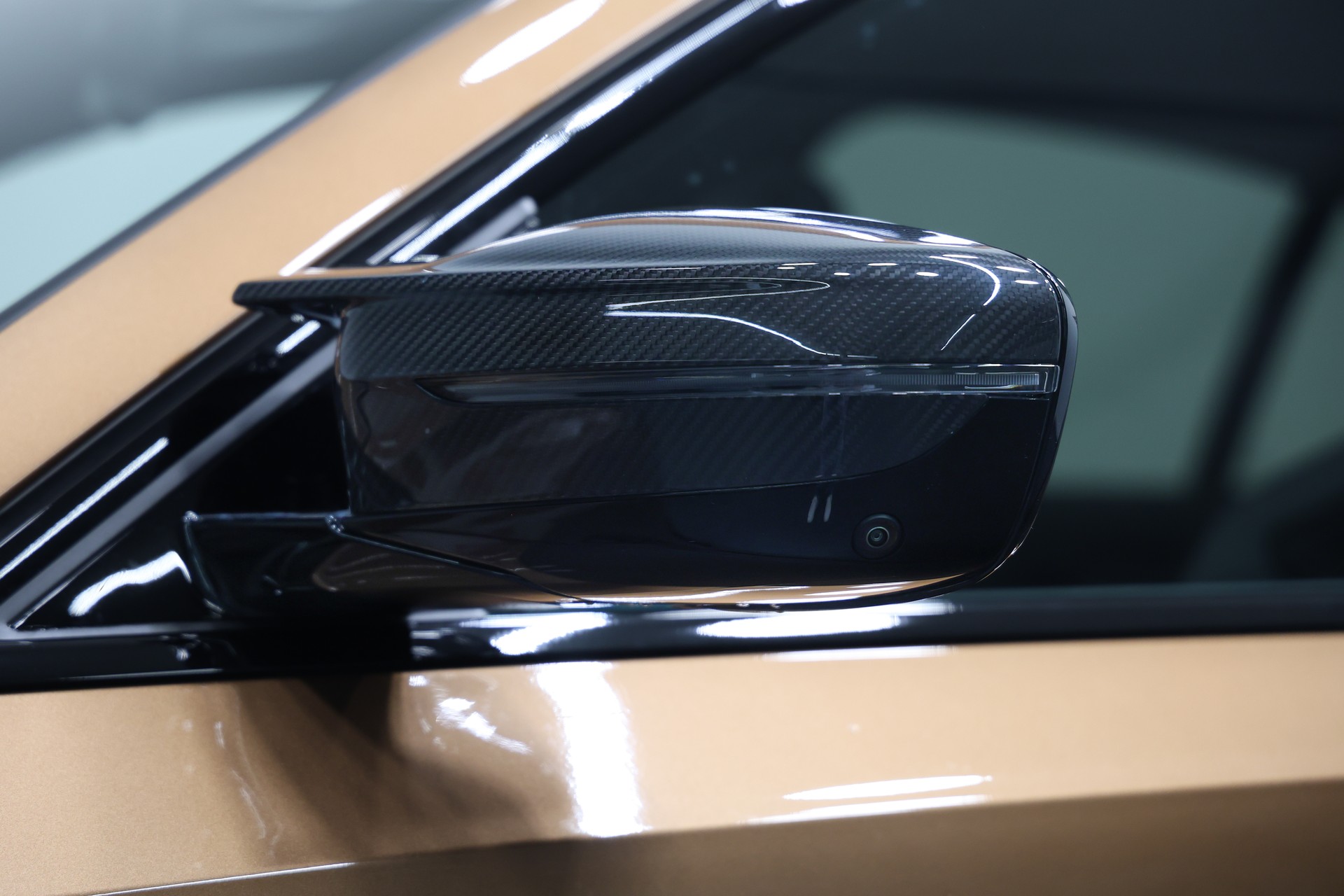 BMW M3 Competition M xDrive LCI *Sonderlackierung Liquid Copper*Carbon Schalensitze*M Driver's Package*-image-13