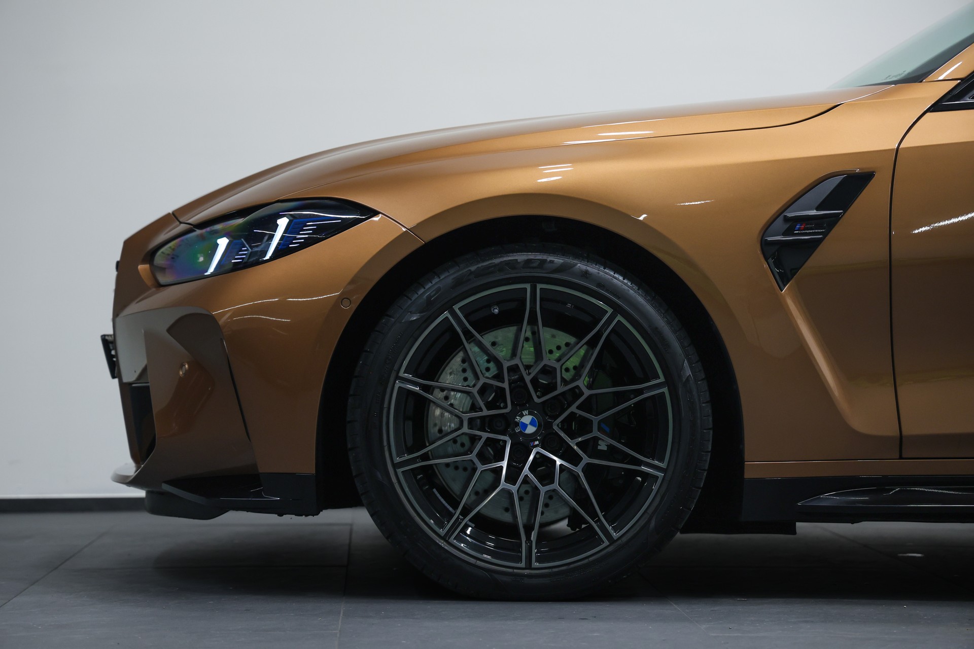 BMW M3 Competition M xDrive LCI *Sonderlackierung Liquid Copper*Carbon Schalensitze*M Driver's Package*-image-12
