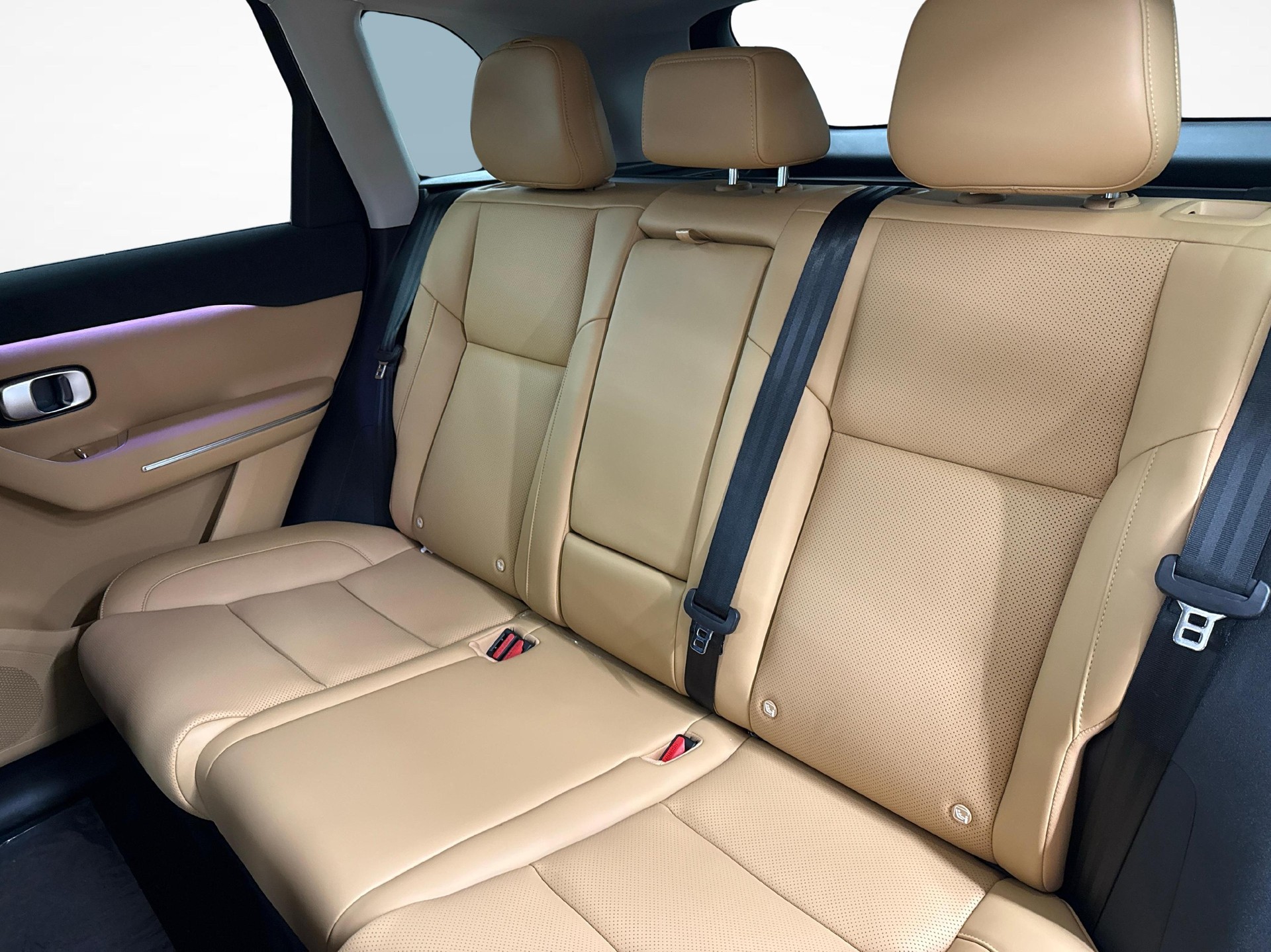 LEAPMOTOR C10 Design AWD-image-10