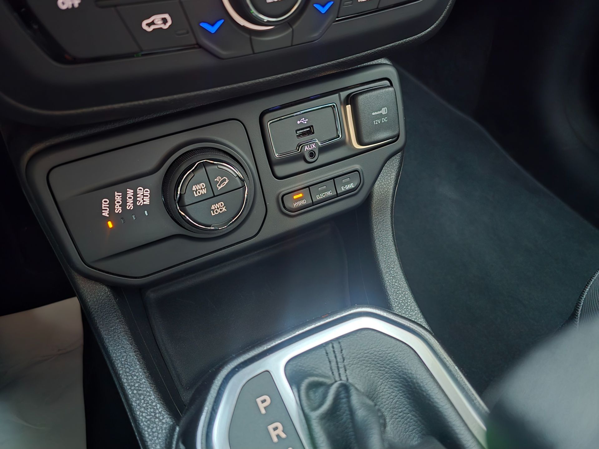 JEEP Renegade 1.3 Plug-In Hybrid Limited (EURO 6d)-image-17