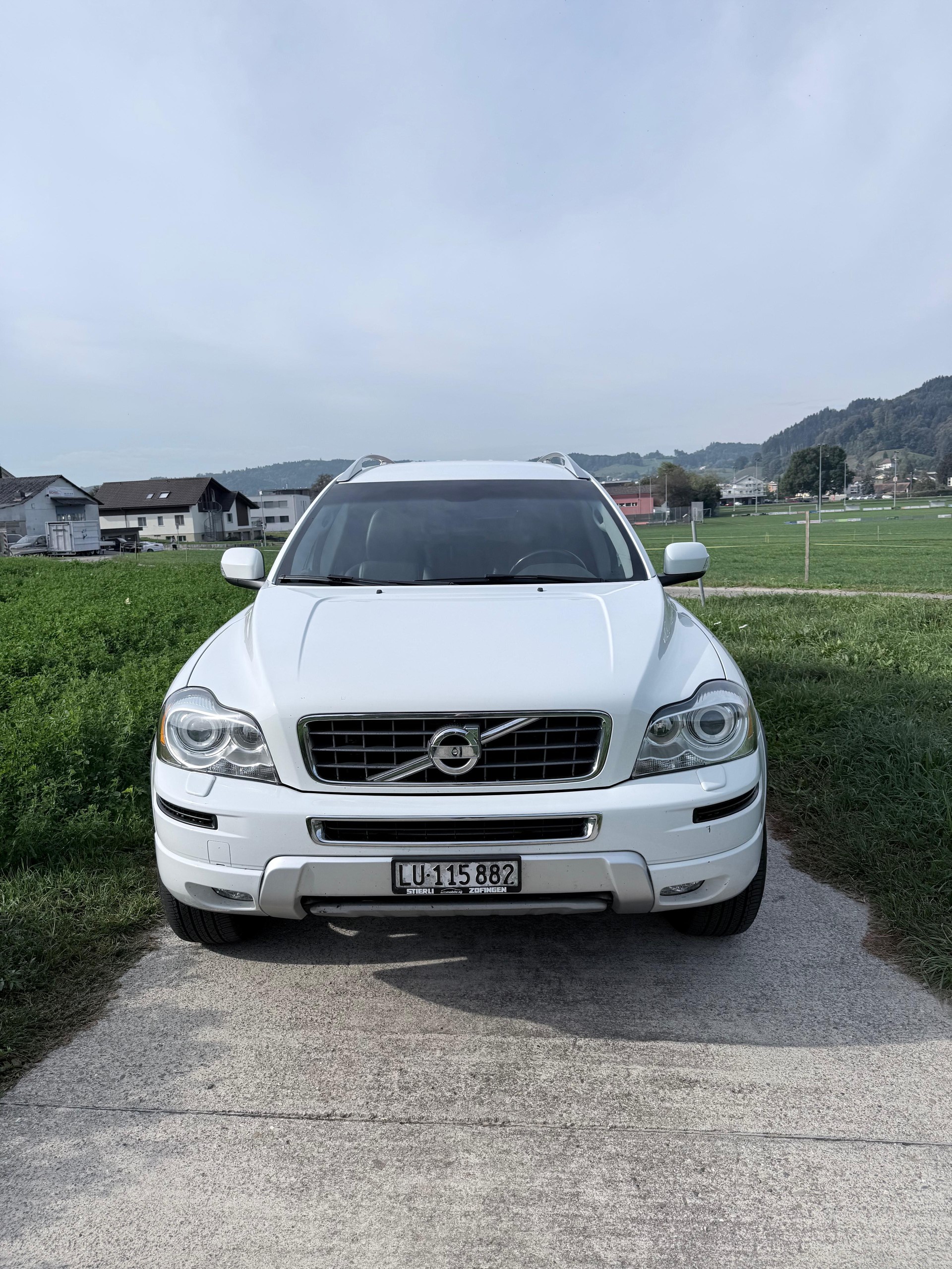 VOLVO 2.4D5 Momentum 7P. AWD-image-1