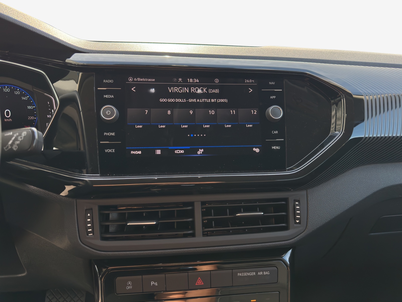 VW T-Cross 1.0 TSI Style DSG-image-10
