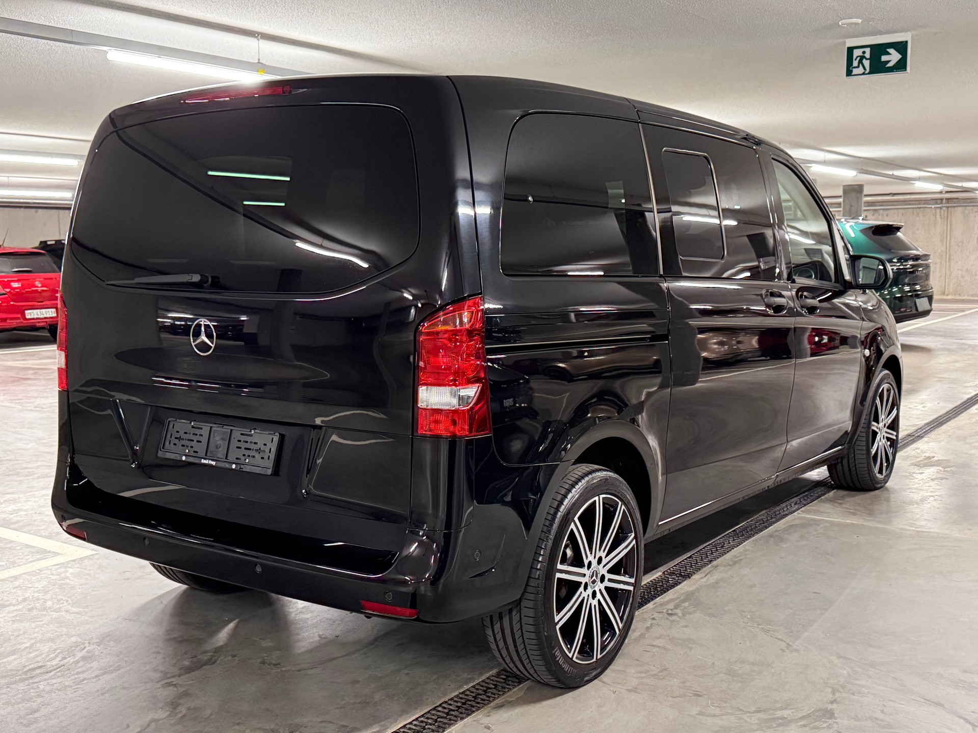 MERCEDES-BENZ 119 Kombi K 2.0 CDI Select 4MATIC-image-3