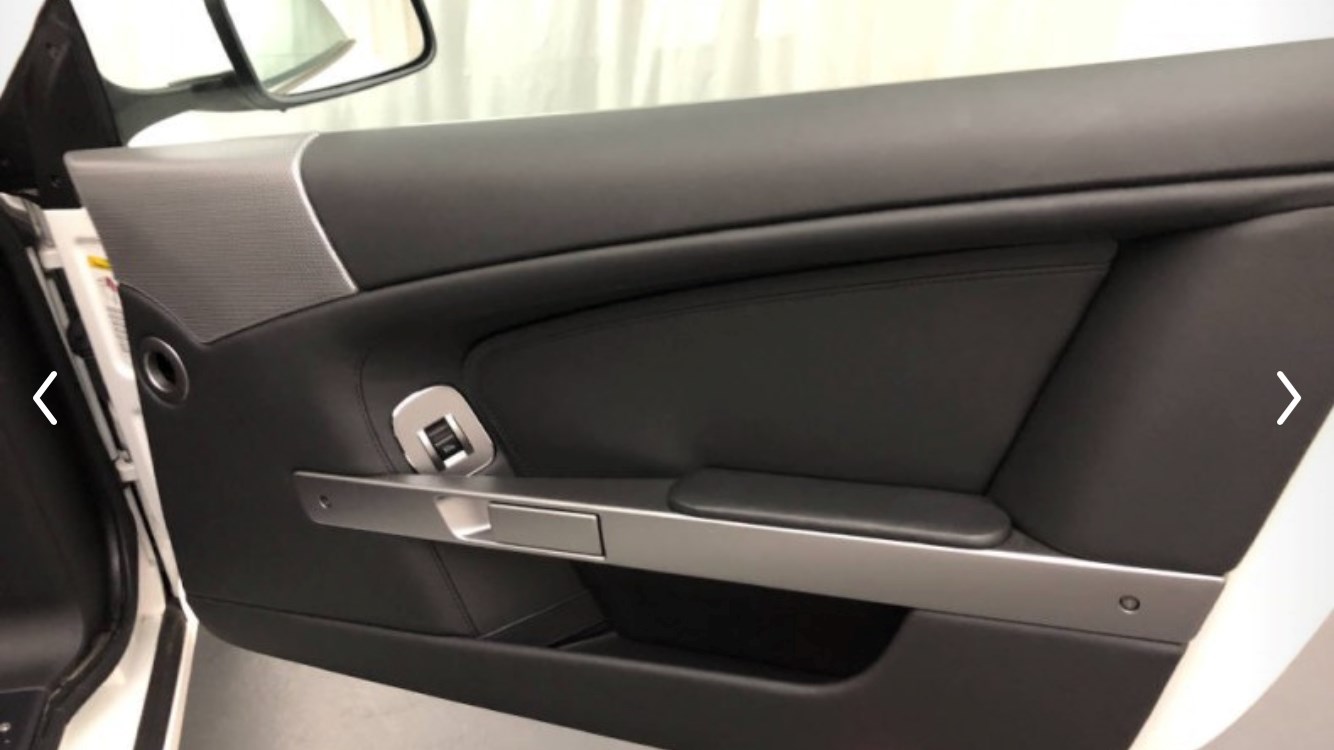 ASTON MARTIN DB9 Volante Touchtronic 2-image-7