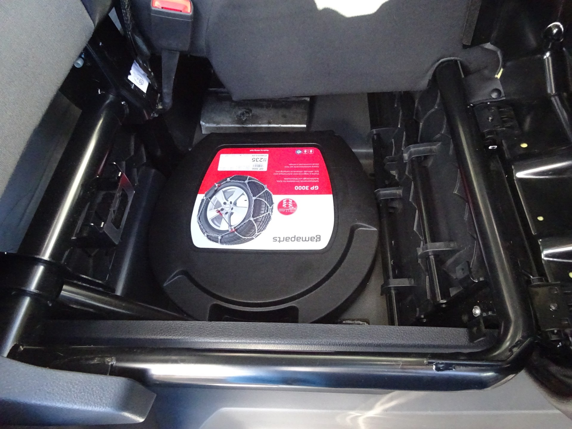 VW Crafter 35 2.0 TDI L4-image-14