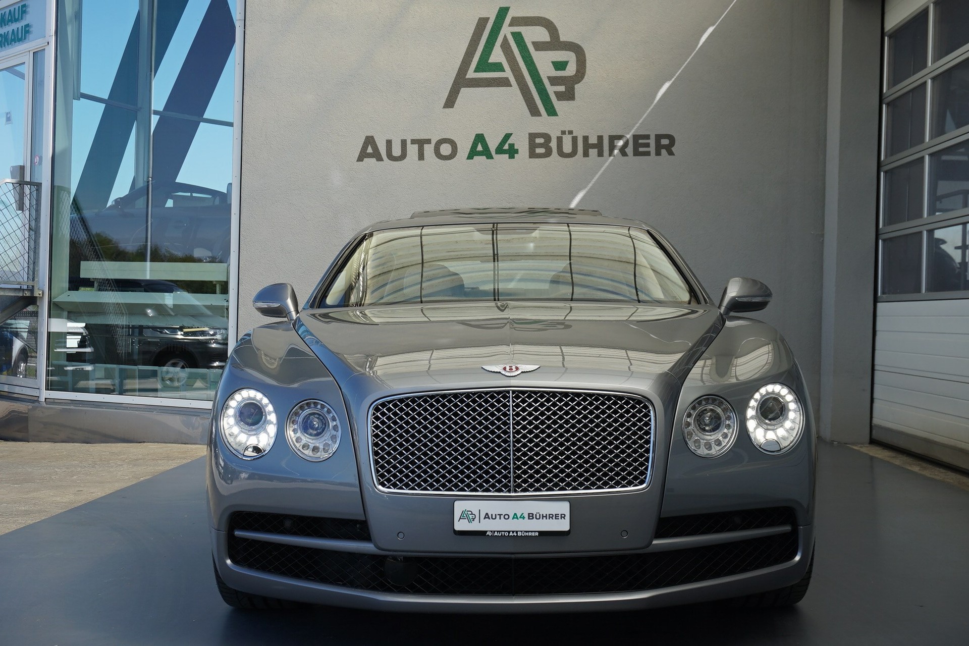BENTLEY Flying Spur 4.0-image-5
