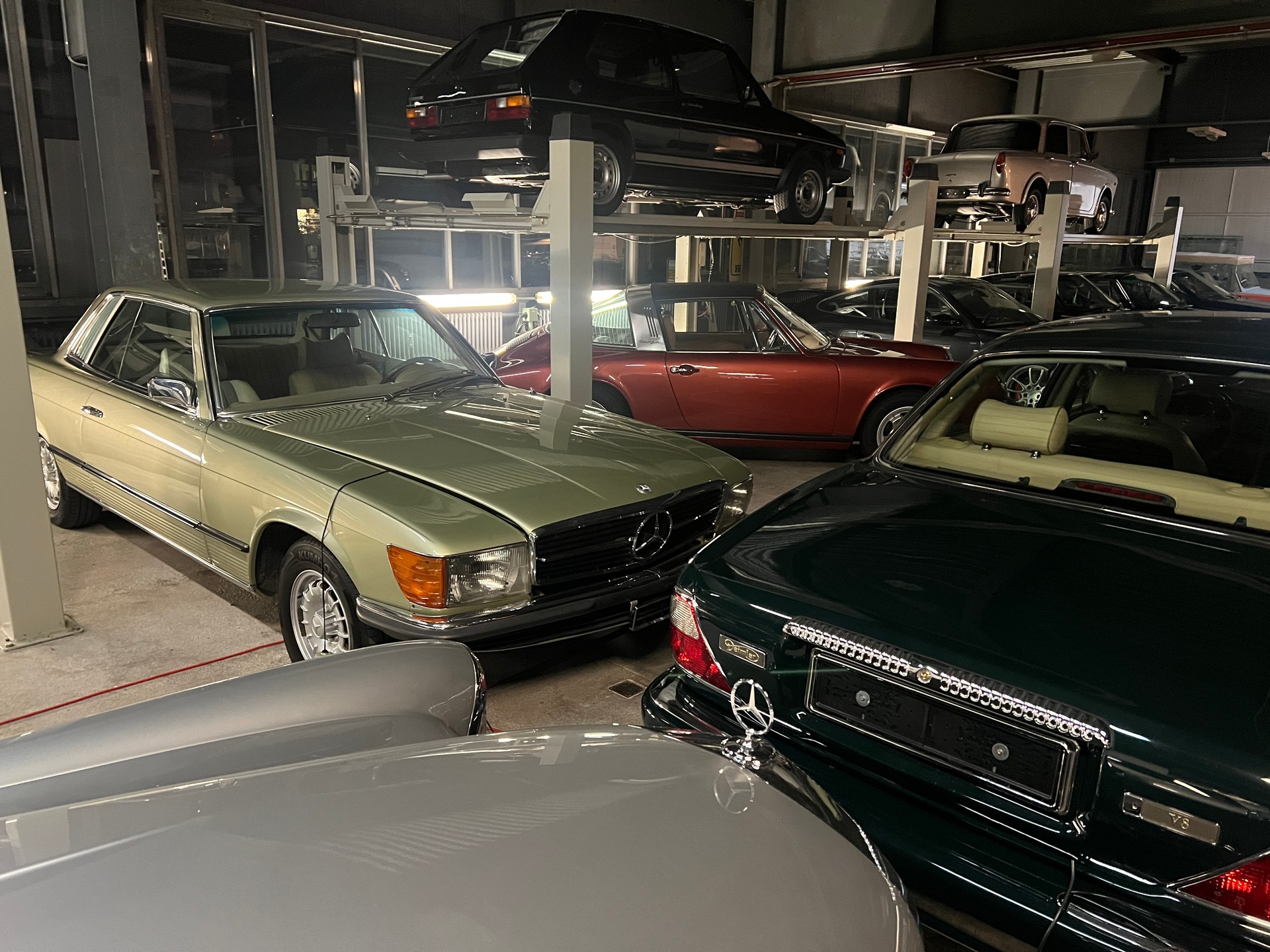 MERCEDES-BENZ SLC 350 (350 SLC)-image-1