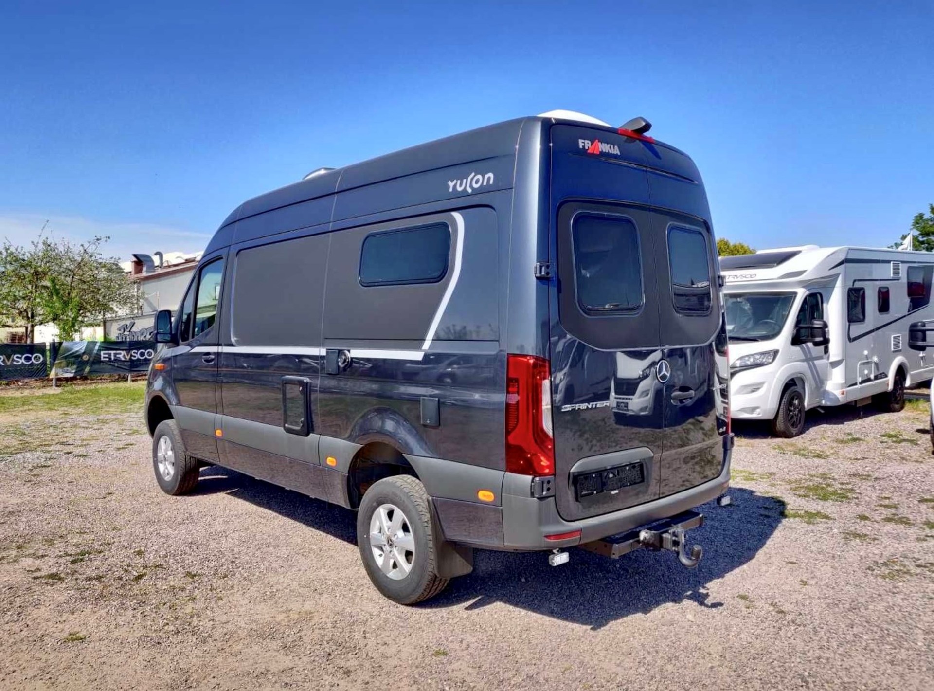 MERCEDES-BENZ Sprinter 907 4x4 Frankia Yucon 6.0 GD Microliner-image-3