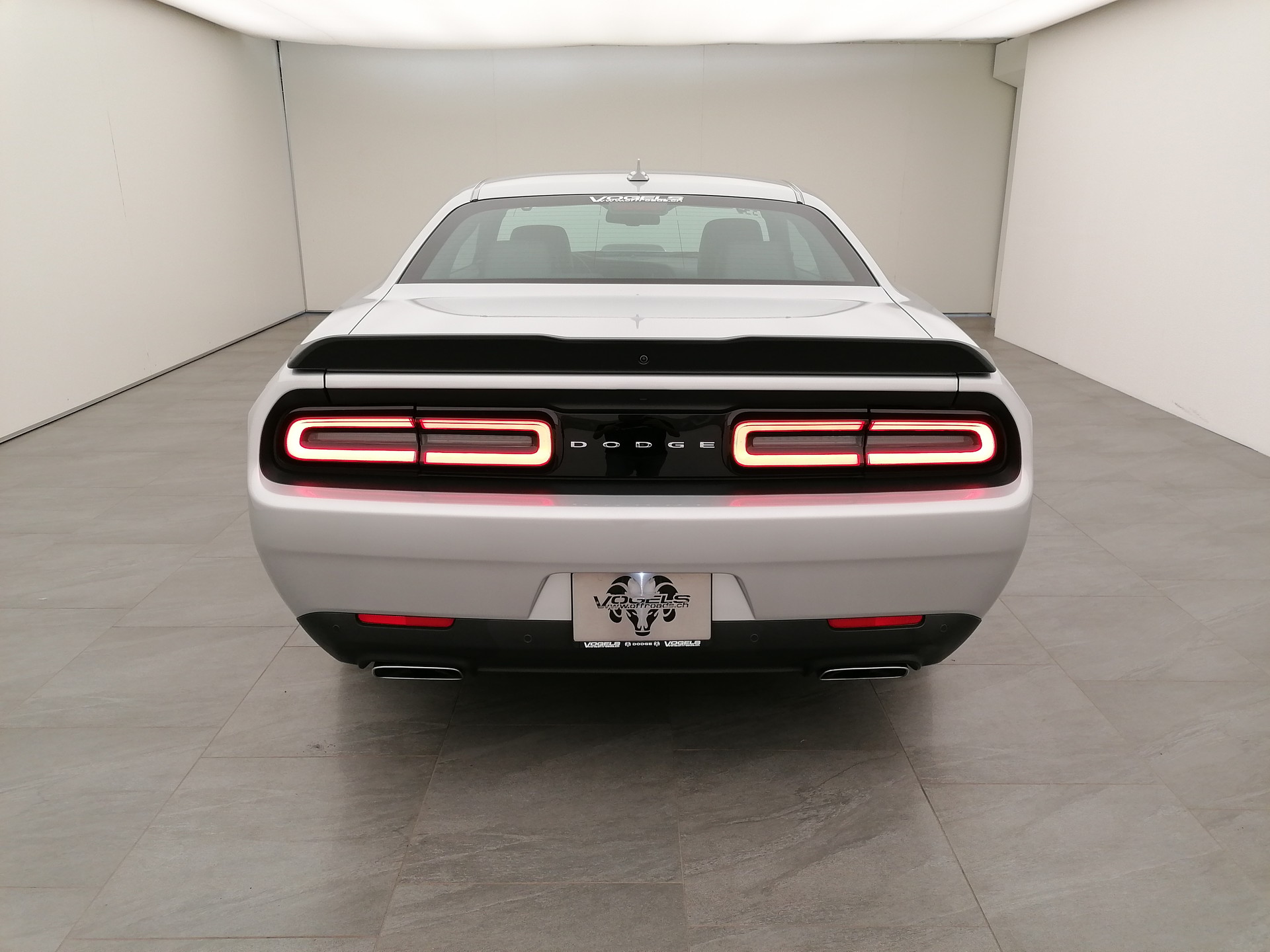 DODGE Challenger 5.7 R/T Shaker-image-4