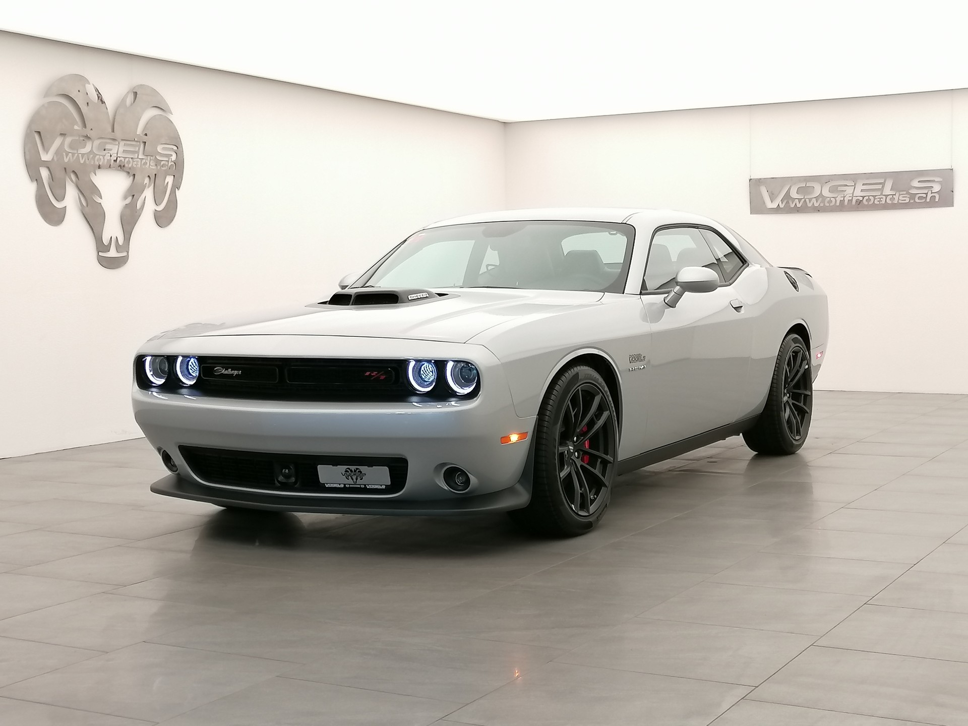 DODGE Challenger 5.7 R/T Shaker-image-0