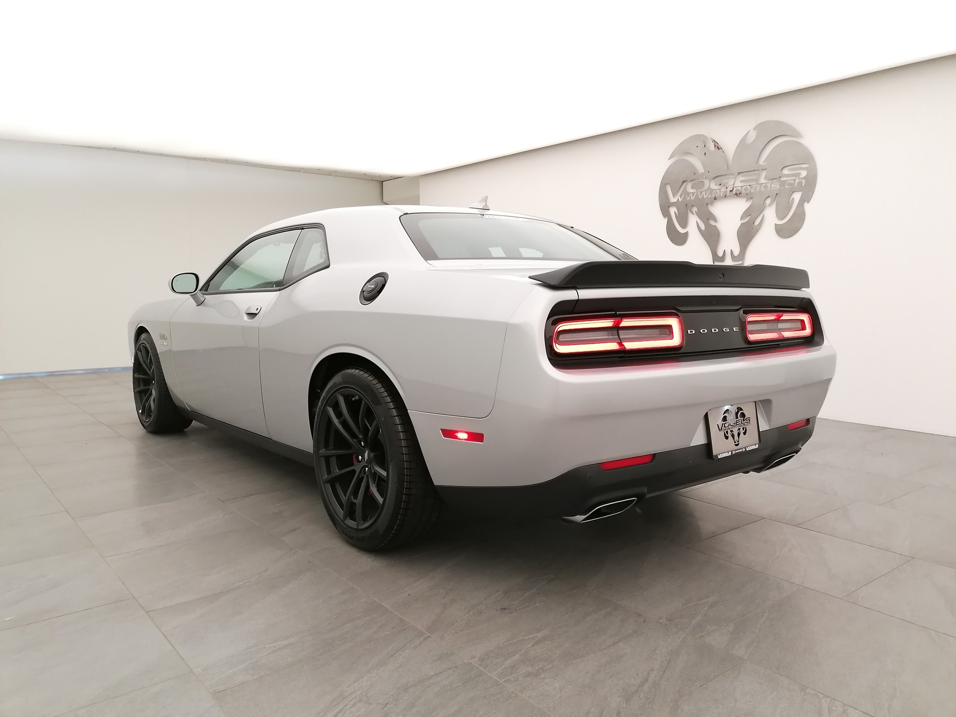 DODGE Challenger 5.7 R/T Shaker-image-5