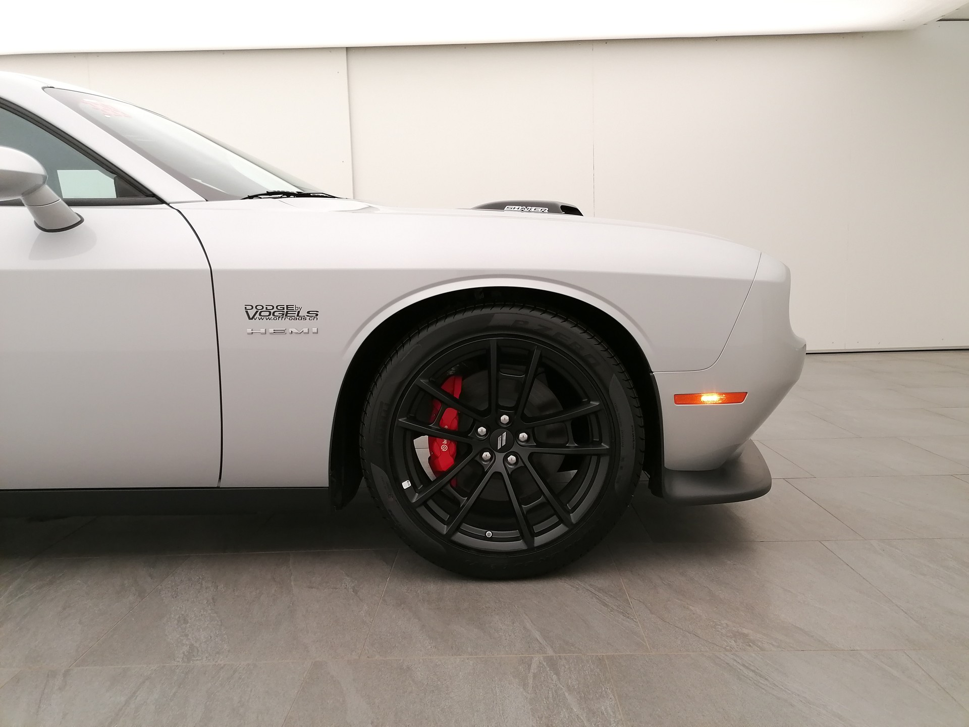 DODGE Challenger 5.7 R/T Shaker-image-6