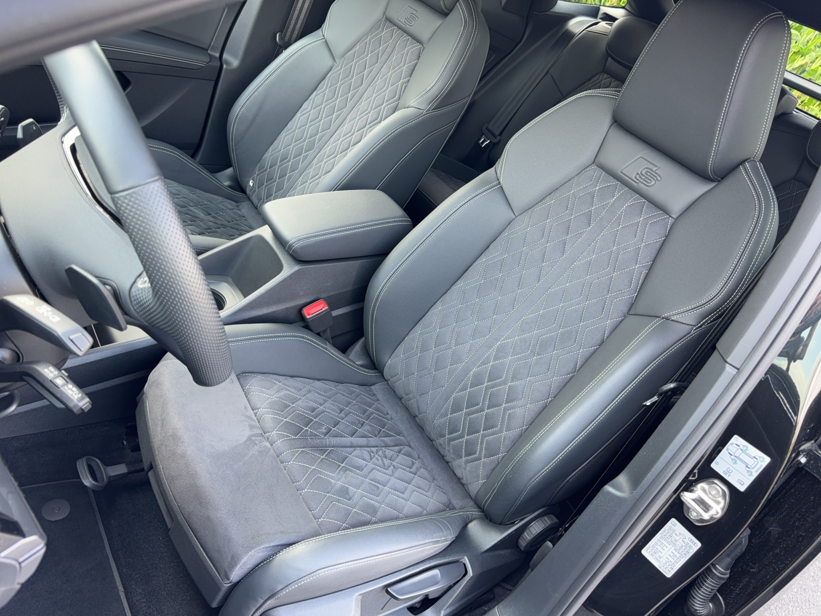 AUDI Q4 Sportback e-tron 50 quattro-image-13