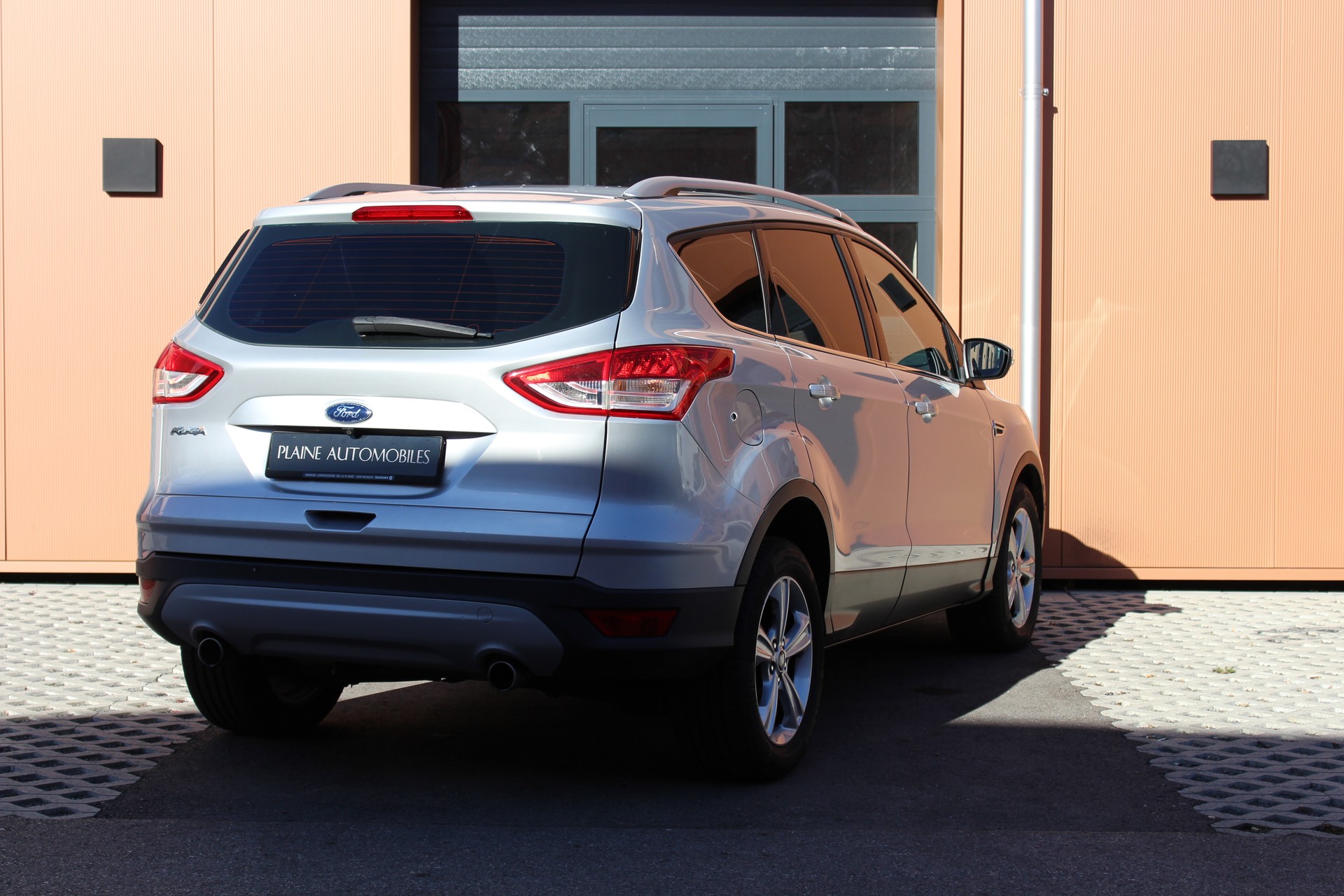 FORD Kuga 2.0 TDCi Titanium 4WD PowerShift-image-6