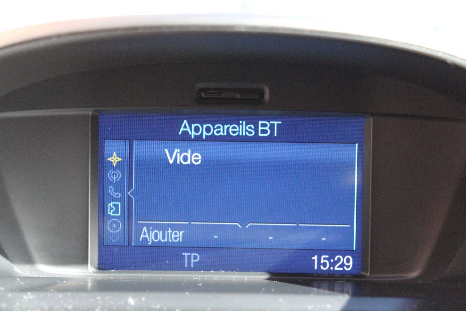 FORD Kuga 2.0 TDCi Titanium 4WD PowerShift-image-10