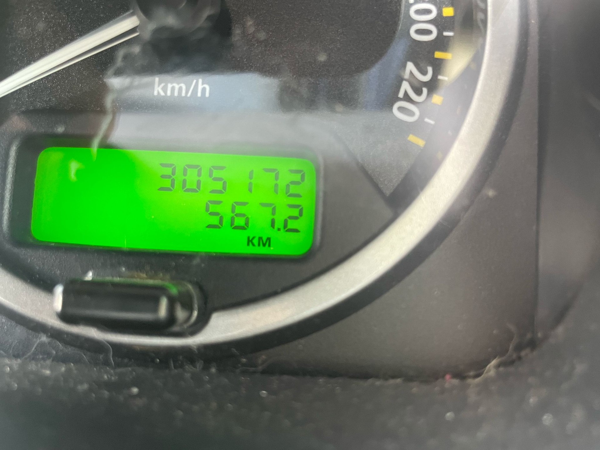 LAND ROVER Freelander 2.2 TD4 E Automatic-image-3