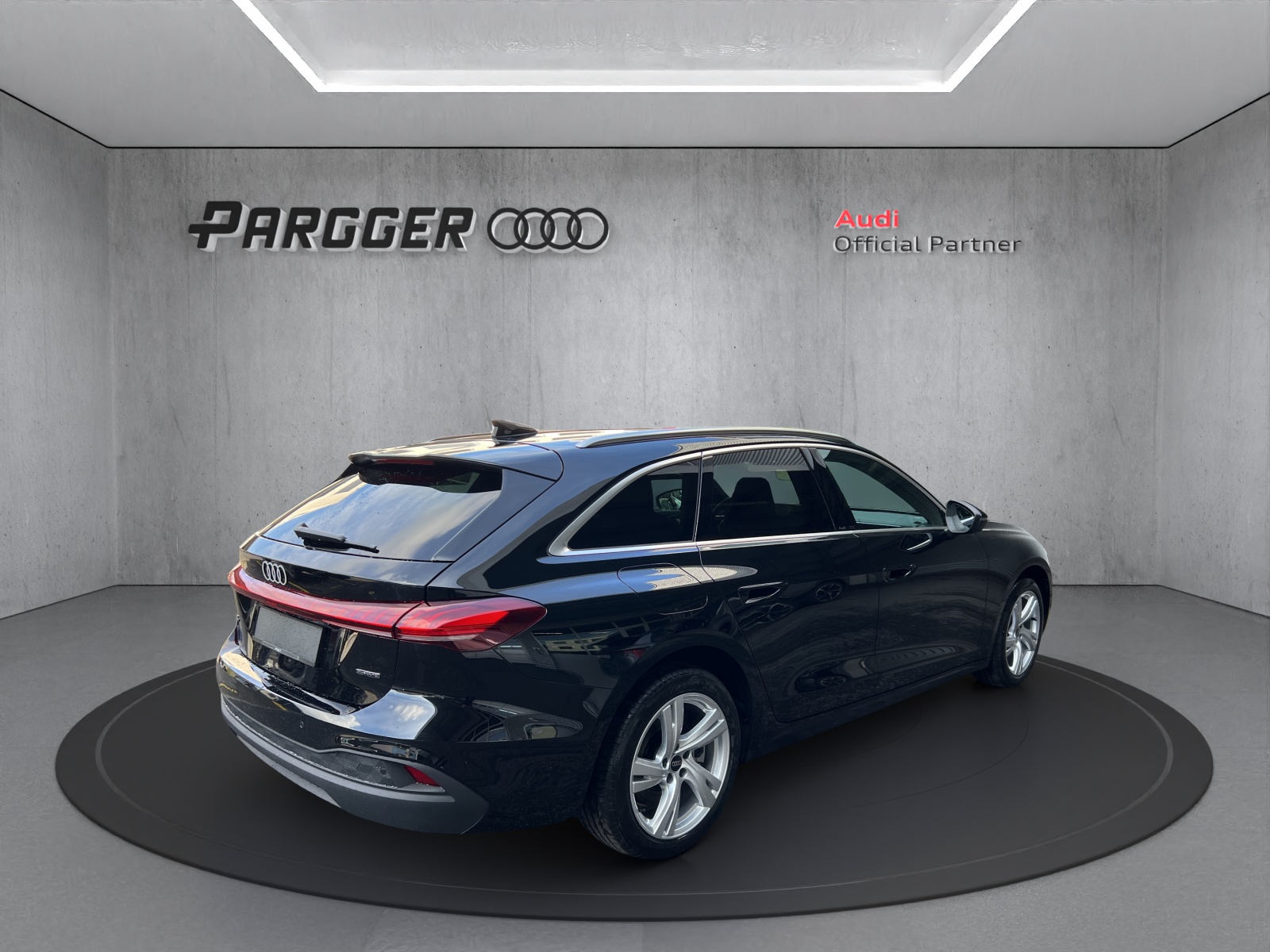 AUDI A5 Avant TDI quattro 150 kW Attraction S tronic-image-5