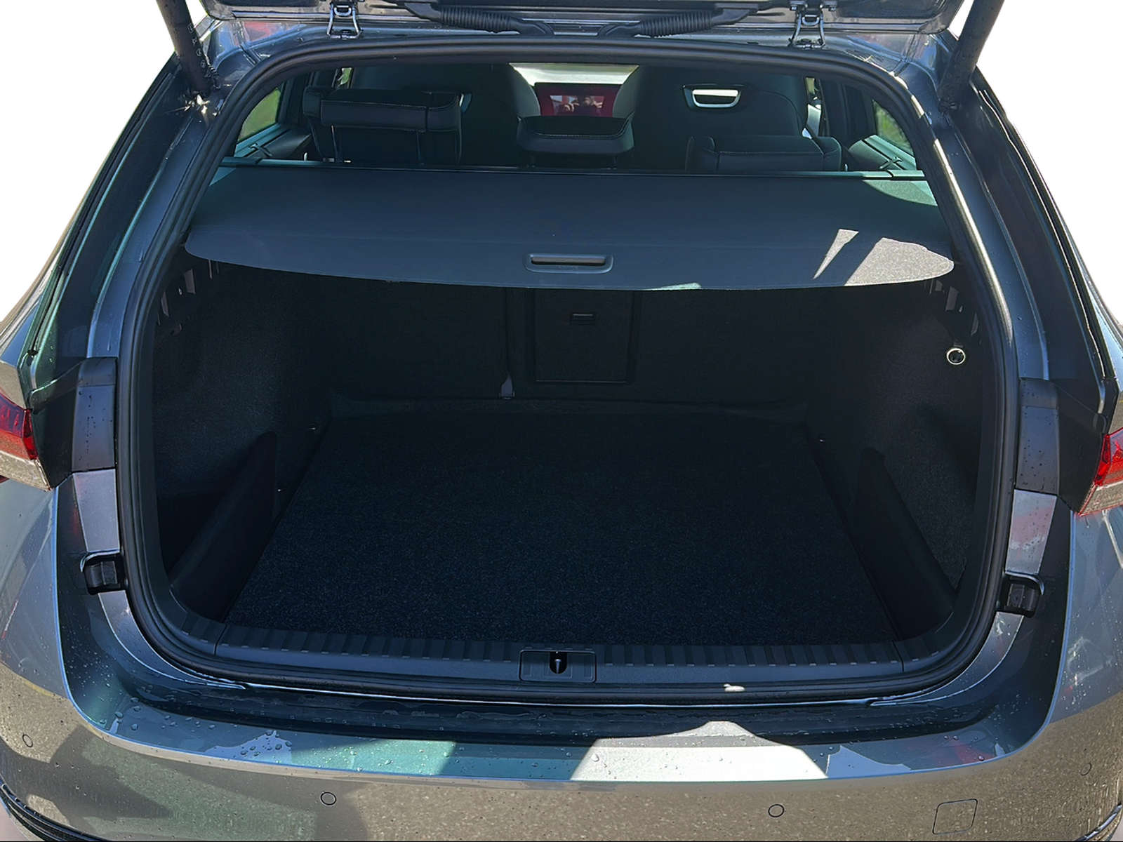 SKODA Octavia Combi 1.5 TSI mHEV DSG Sport Line-image-5
