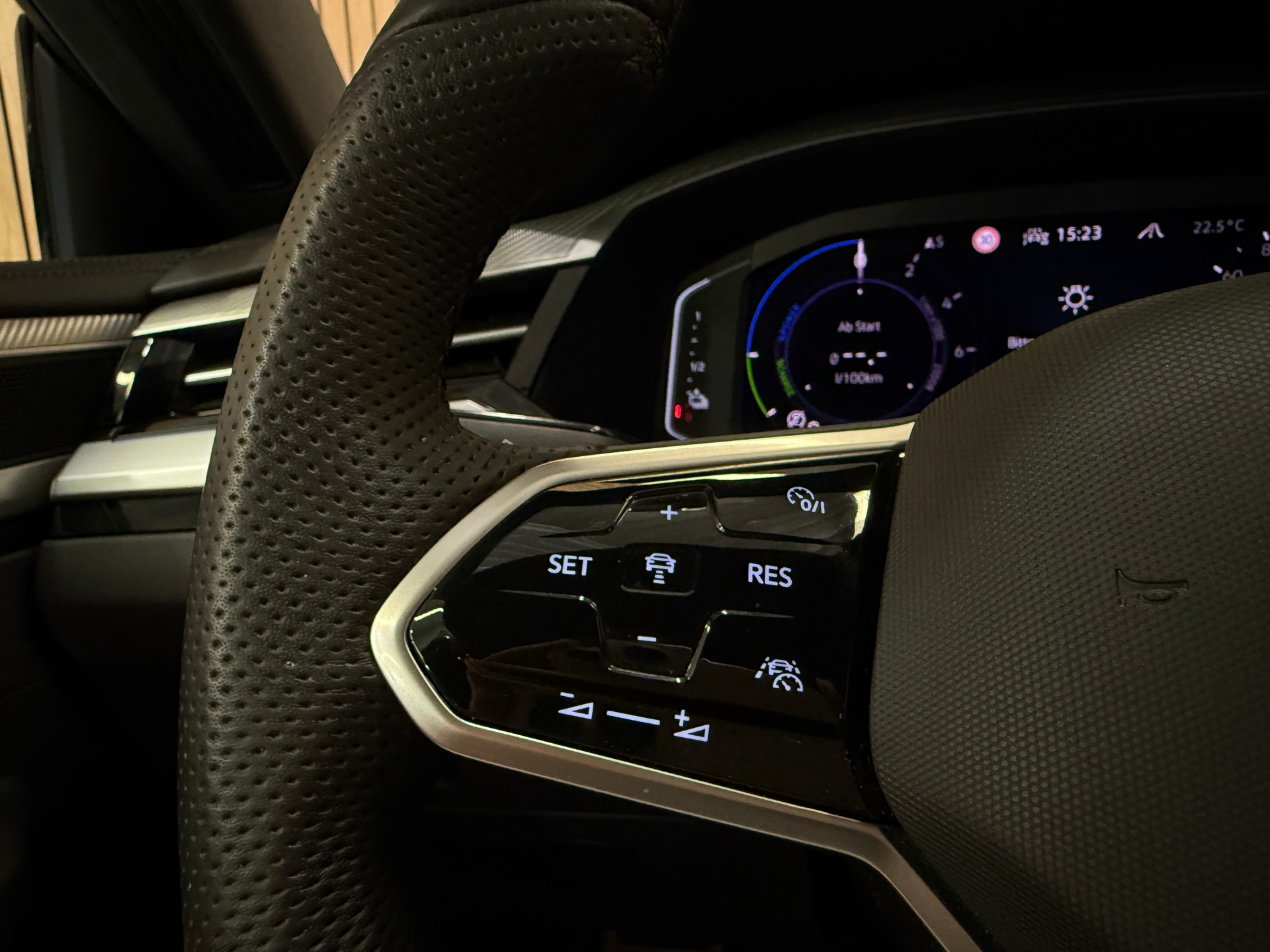 VW Arteon SB 1.4 TSI eHybrid R-Line DSG-image-7