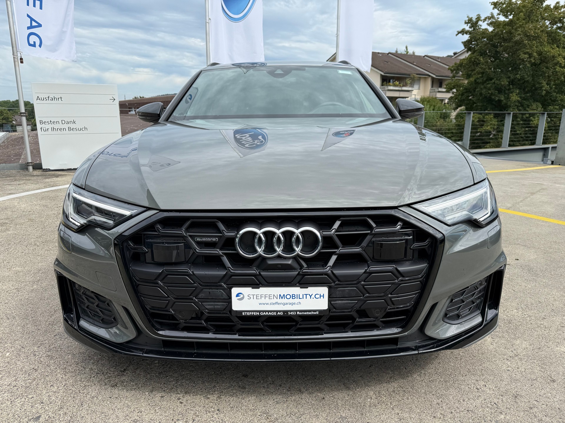 AUDI A6 Avant 40TDI S line qu-image-1